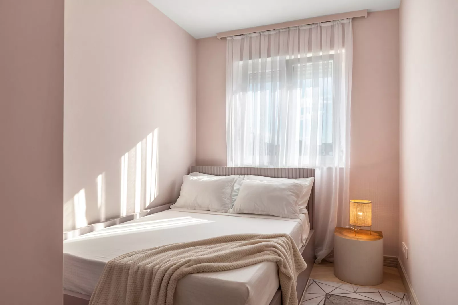 Luxury Apartment Tisa - three bedroom apartment-Chambre