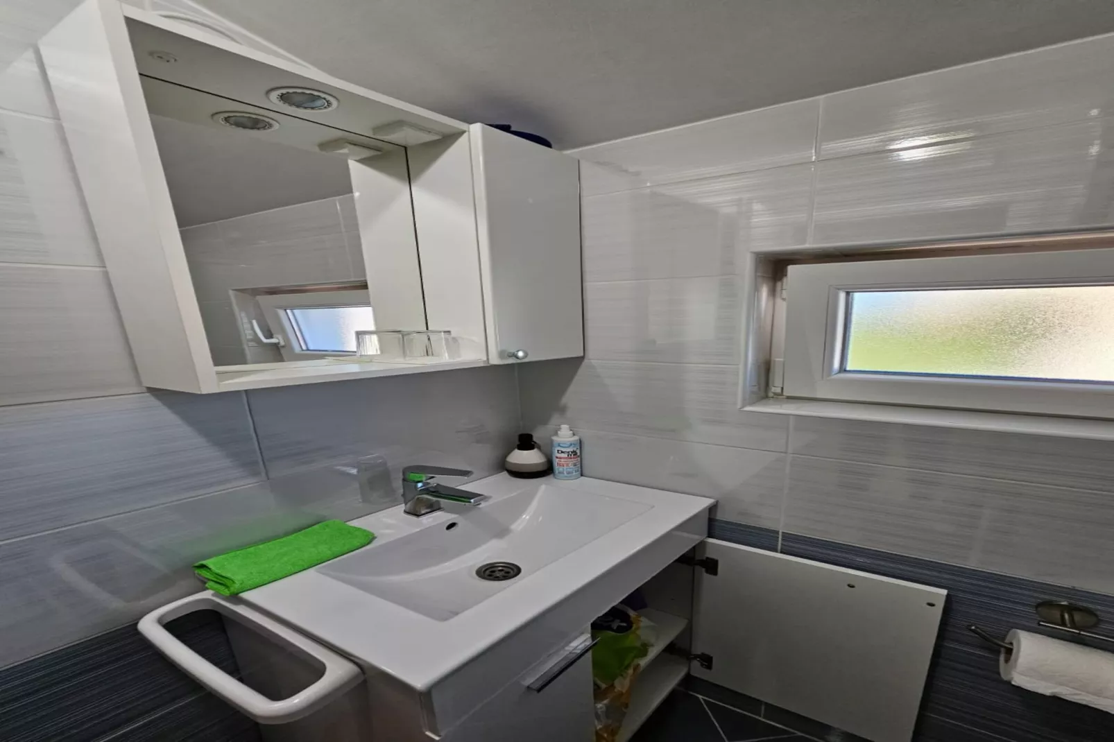 Apartments Olga - one bedroom apartment A3-Badezimmer