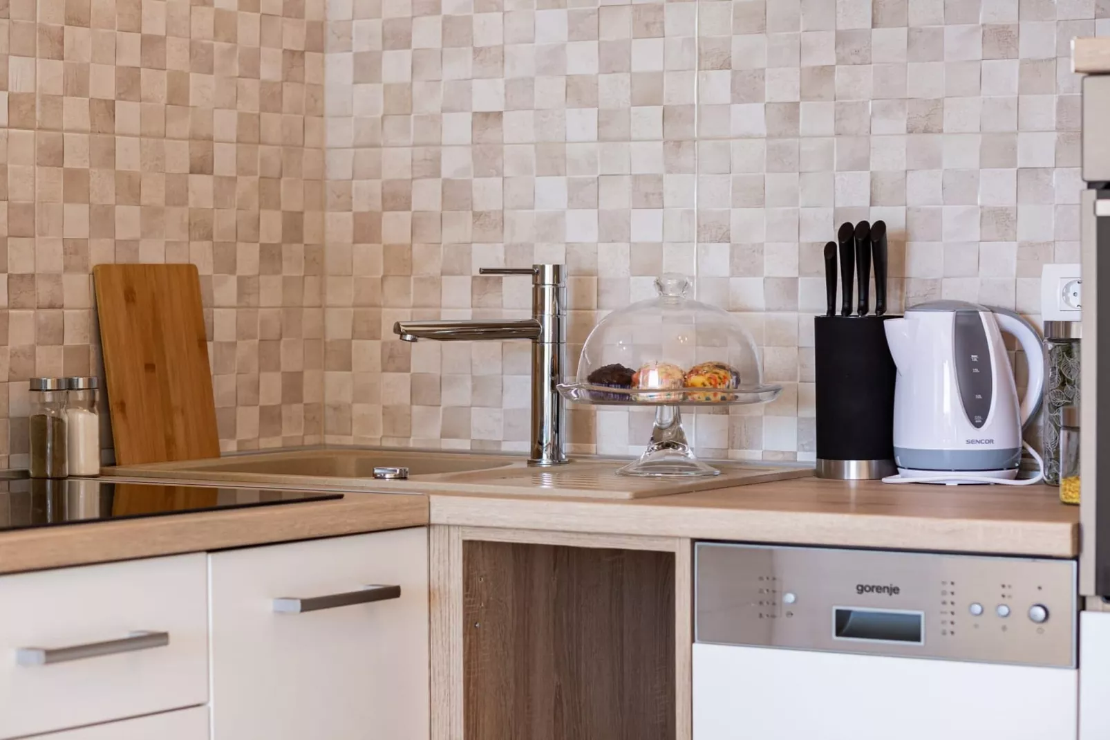 Apartments Rina - one bedroom apartment A1-Cuisine