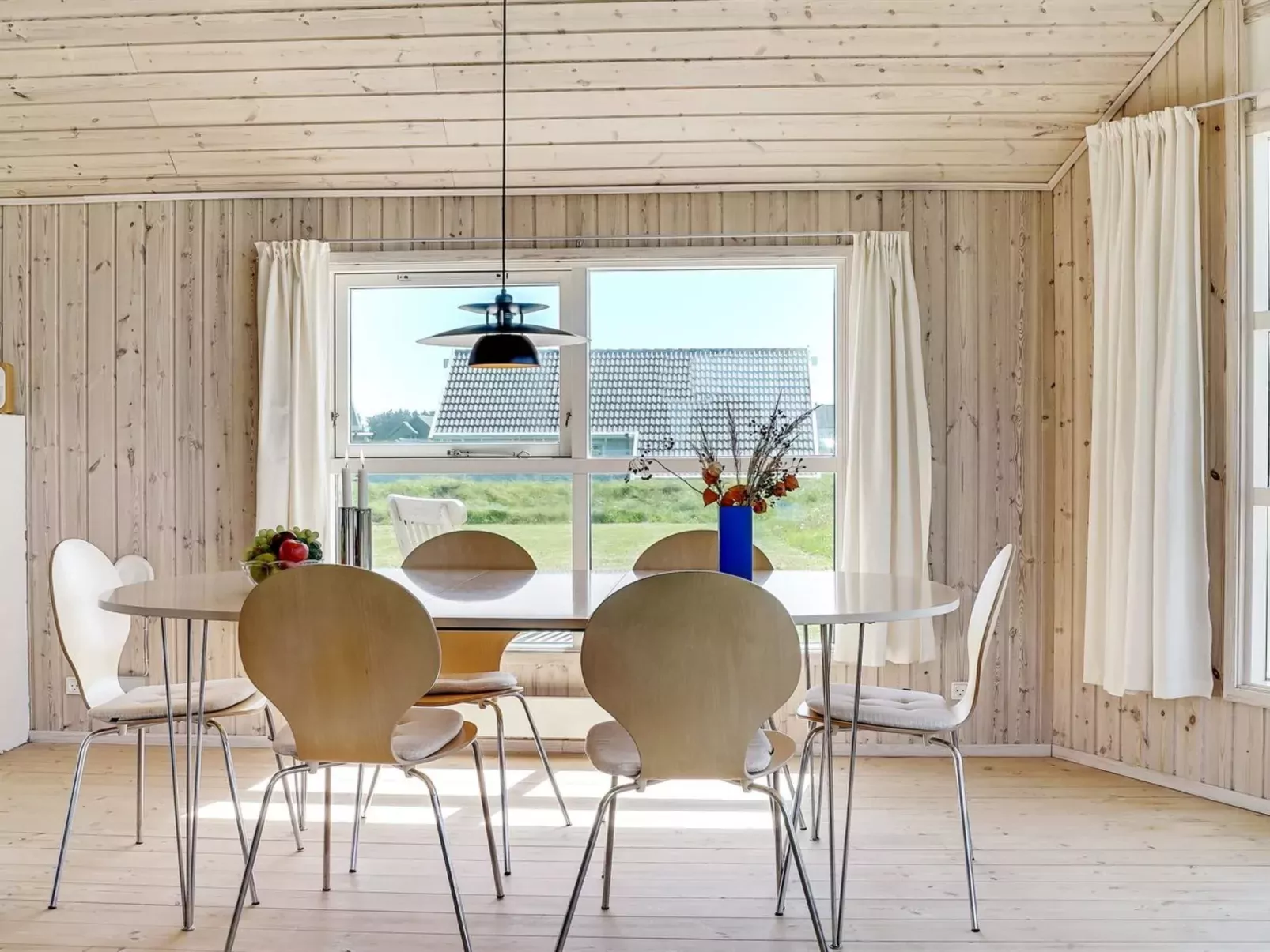 "Tilje" - 80m from the sea-Inside