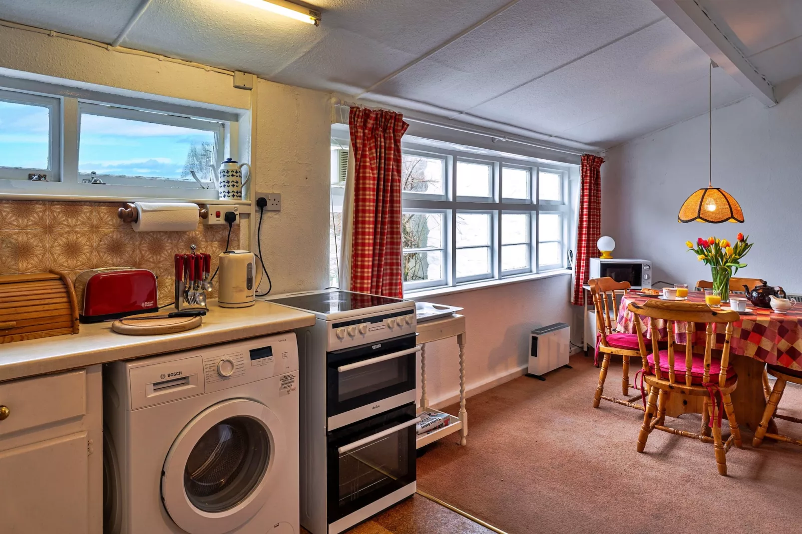 Lewcott-Kitchen