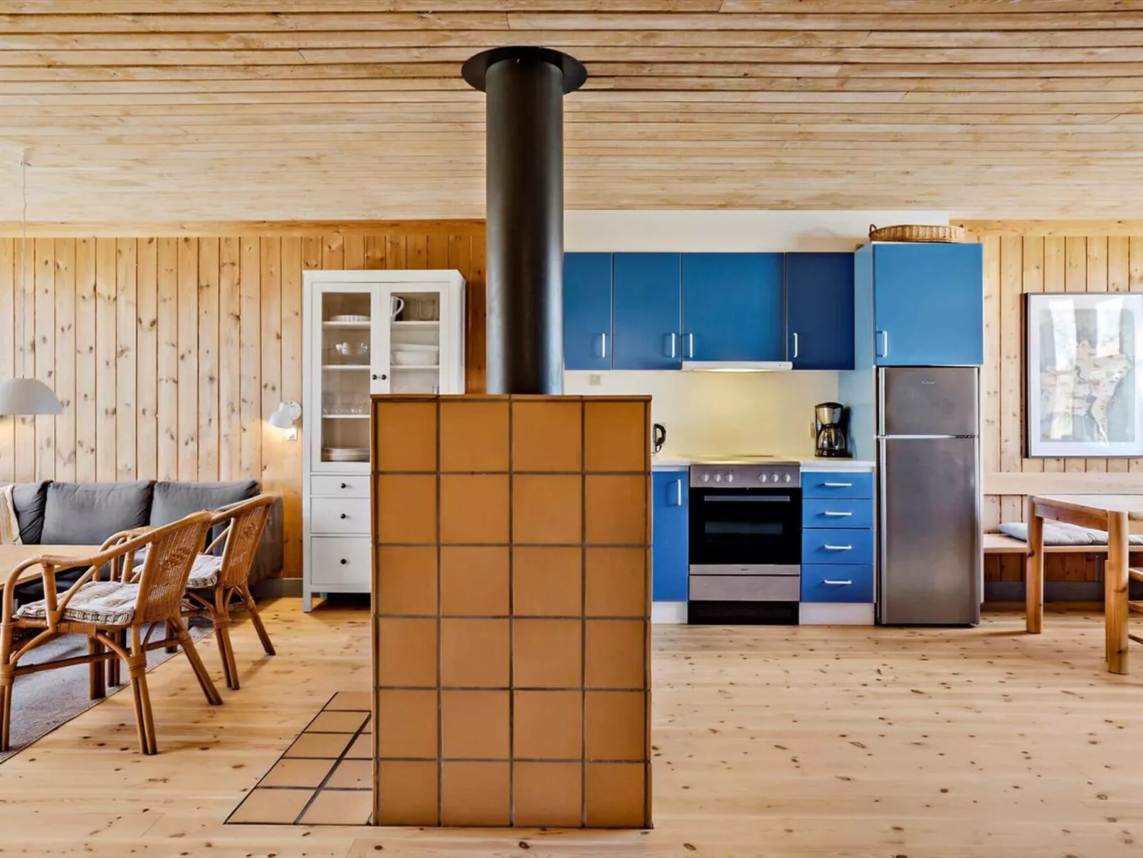 "Orpah" - 100m from the sea-Drinnen