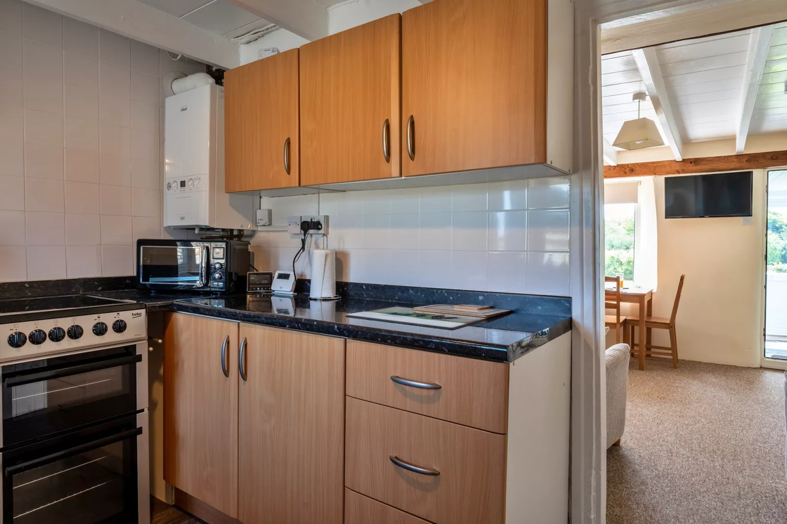 Cutkieve Farm Cottage-Kitchen