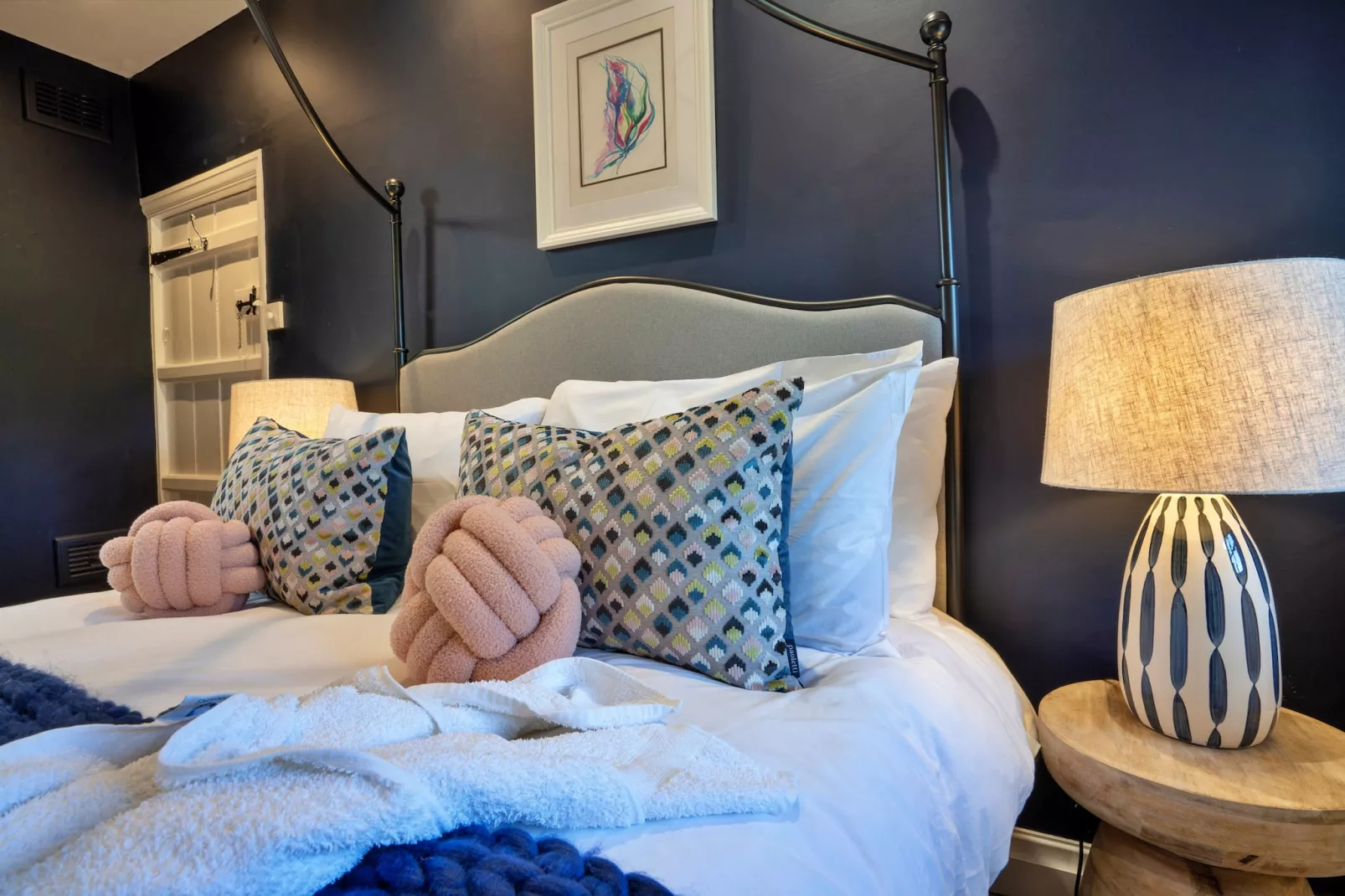 Sisu Bakewell, Limestones Cottage-Chambre