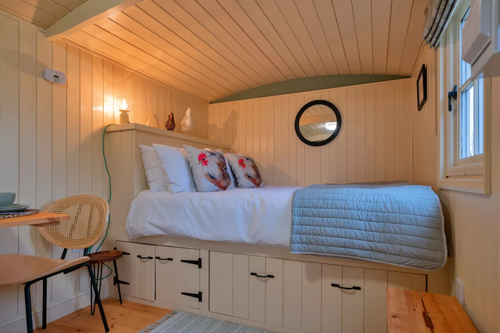 The Chicken Hut-Bedroom