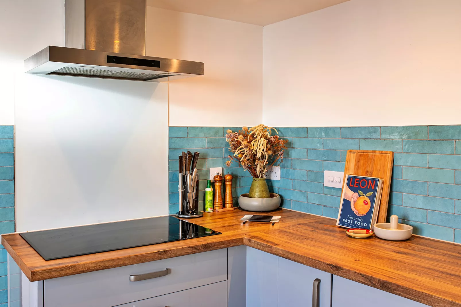 Sun Trap Terrace-Kitchen