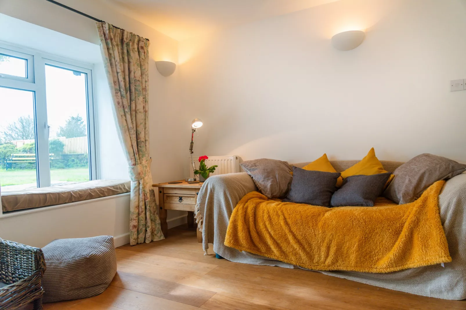 Court Cottage-Living room