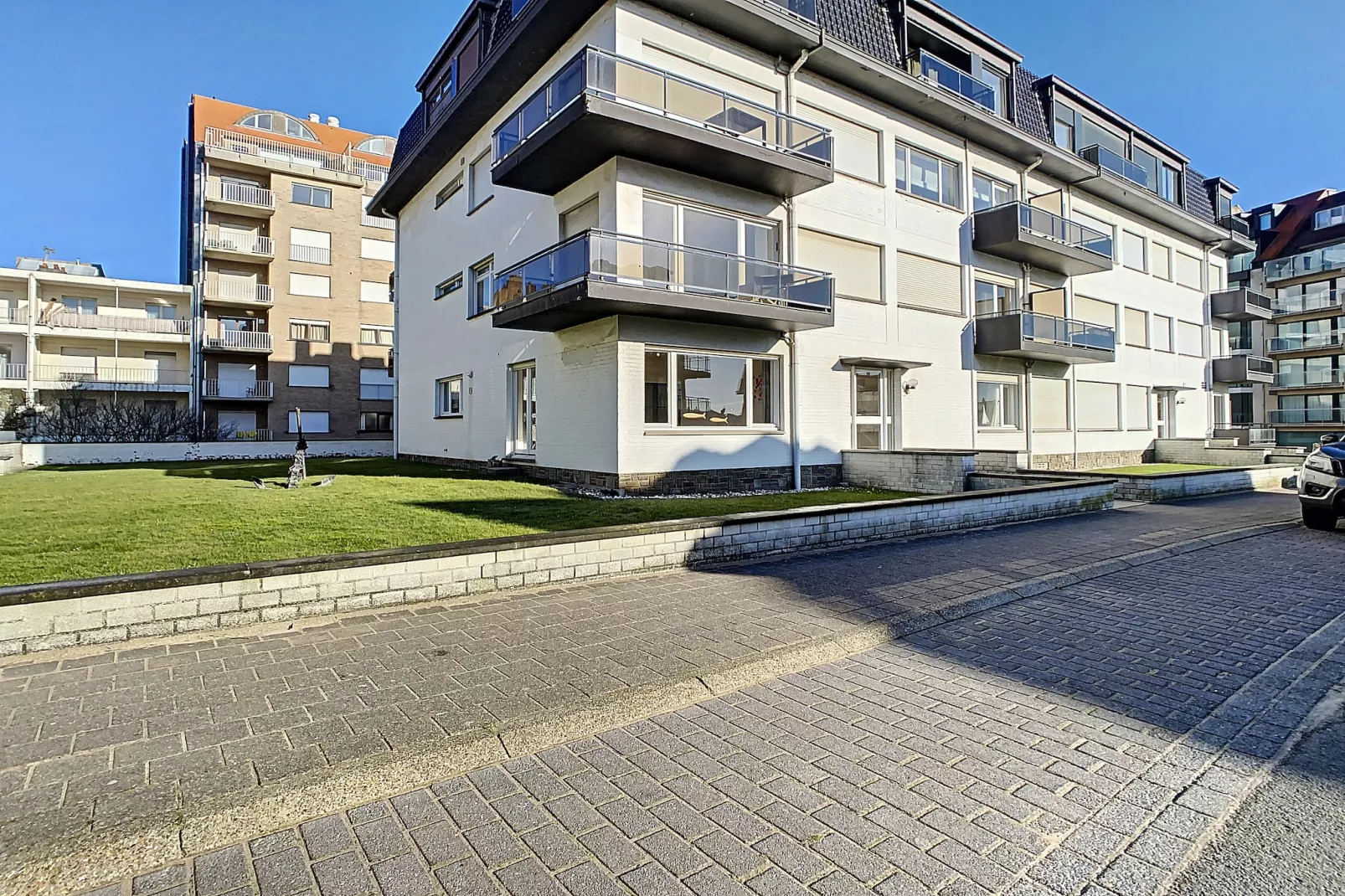 Mistral 01-Gebiete Sommer 1 km