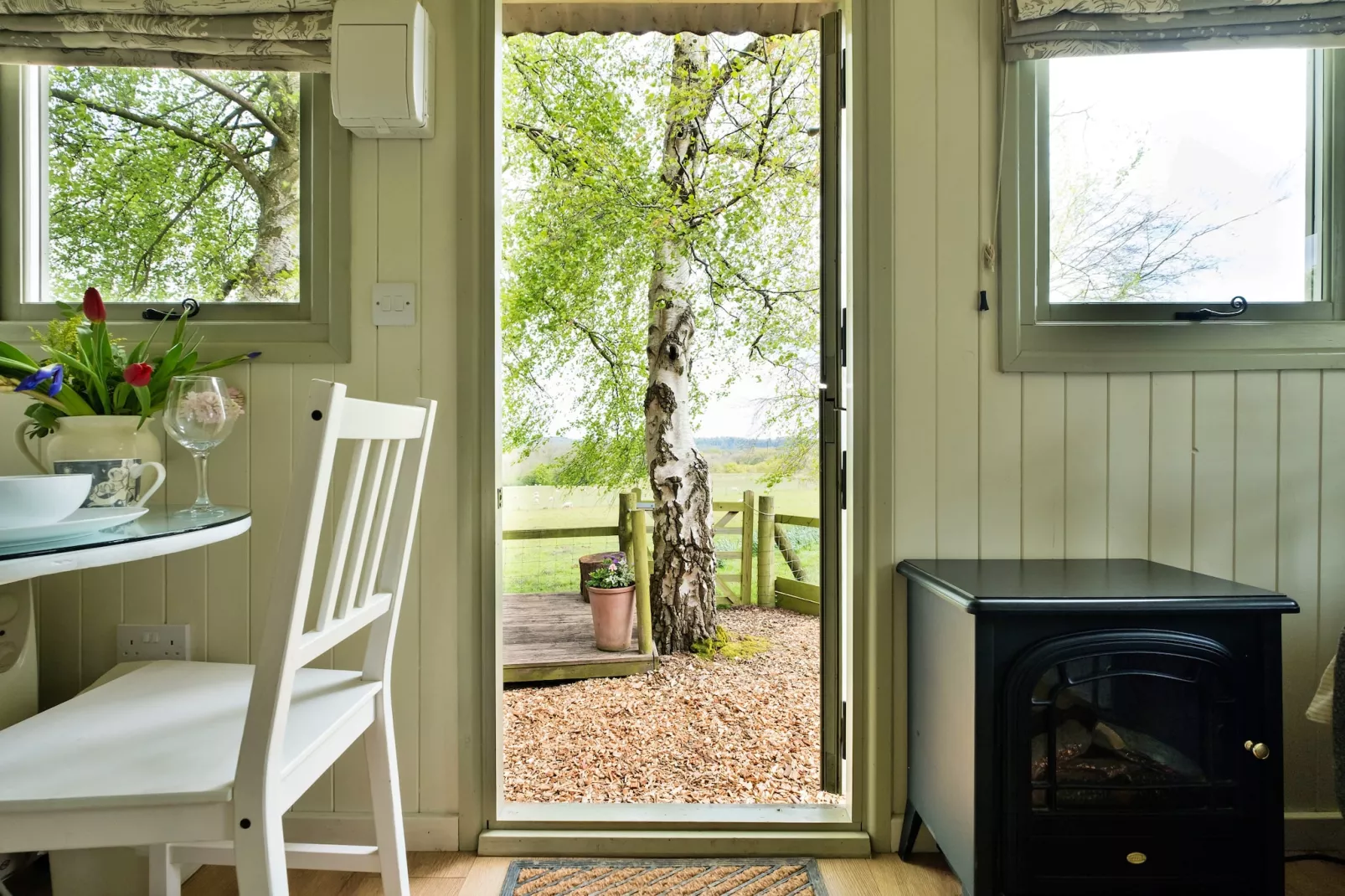 Hay and Hedgerow Glamping-Kitchen