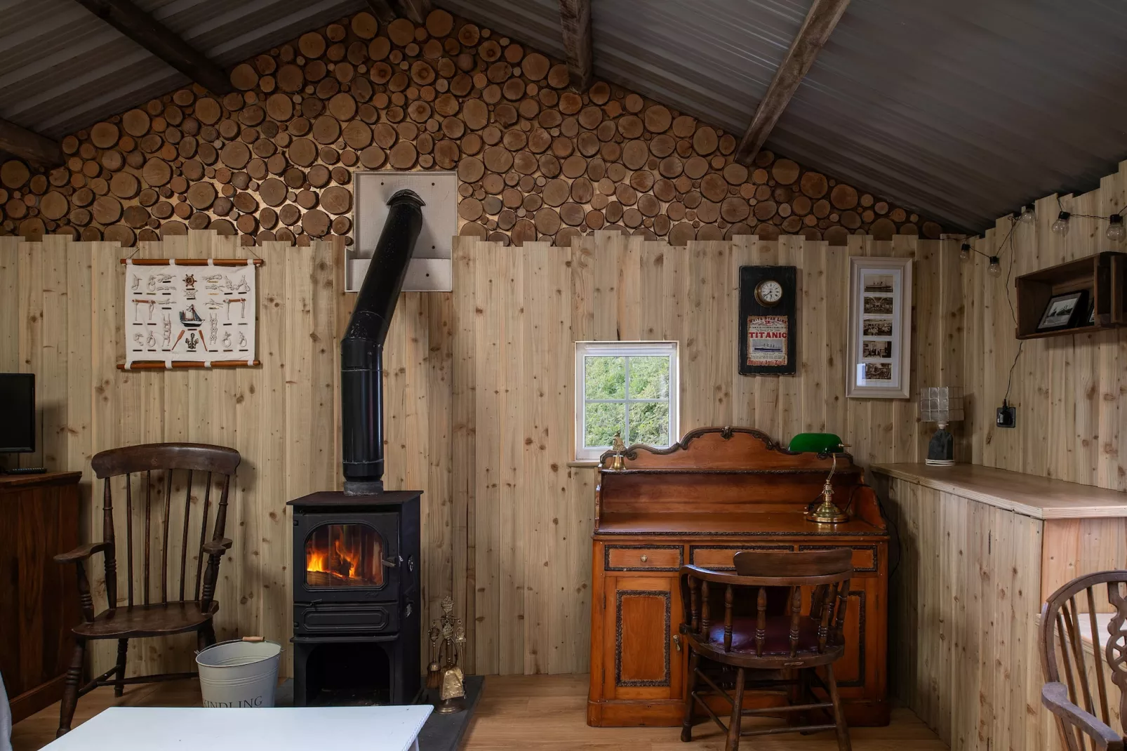 Bryn Du-Living room