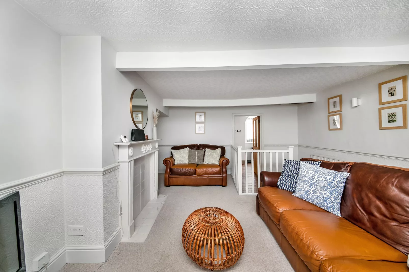Low Green Cottage-Living room
