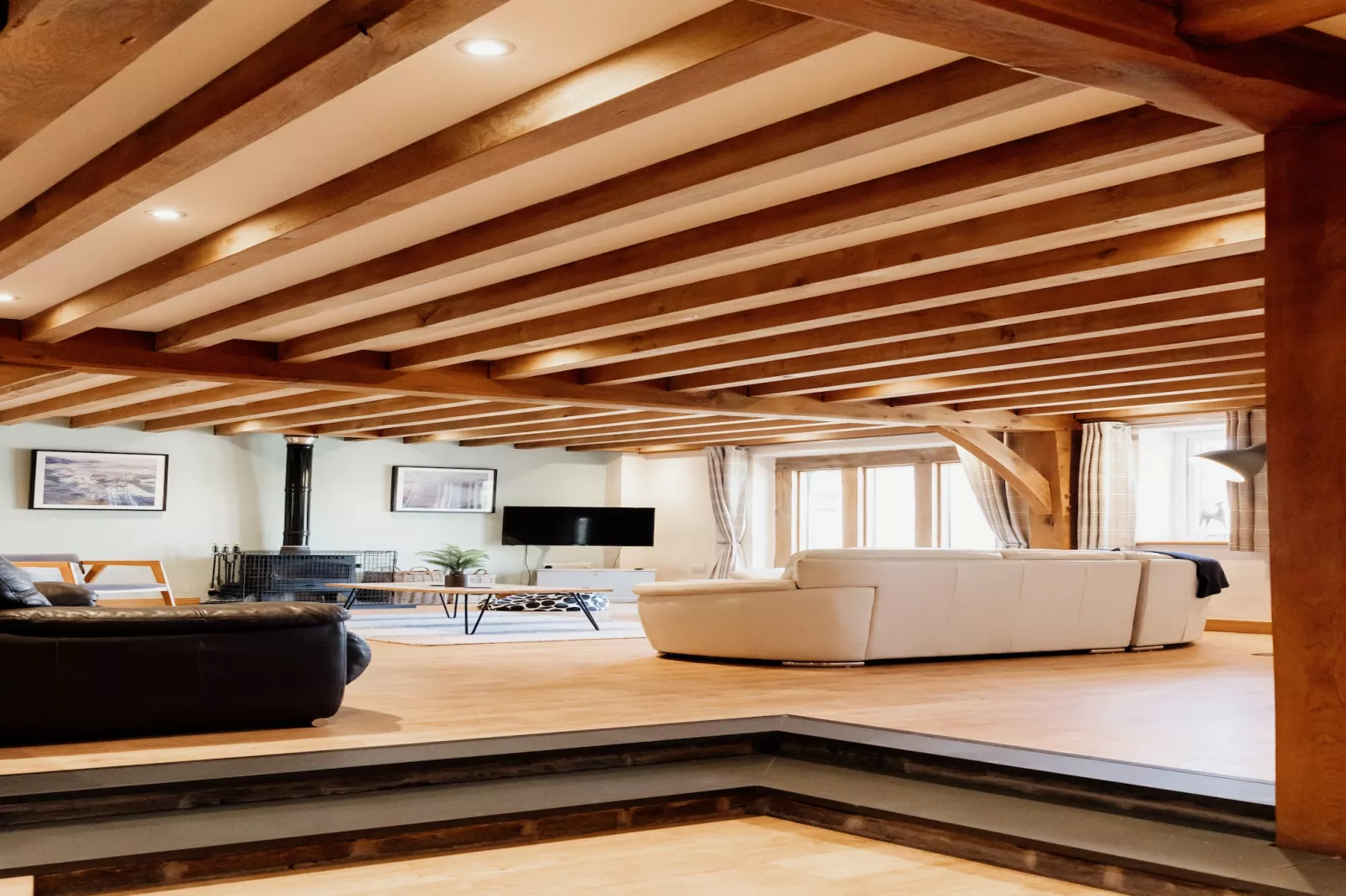The Welsh Barn-Living room