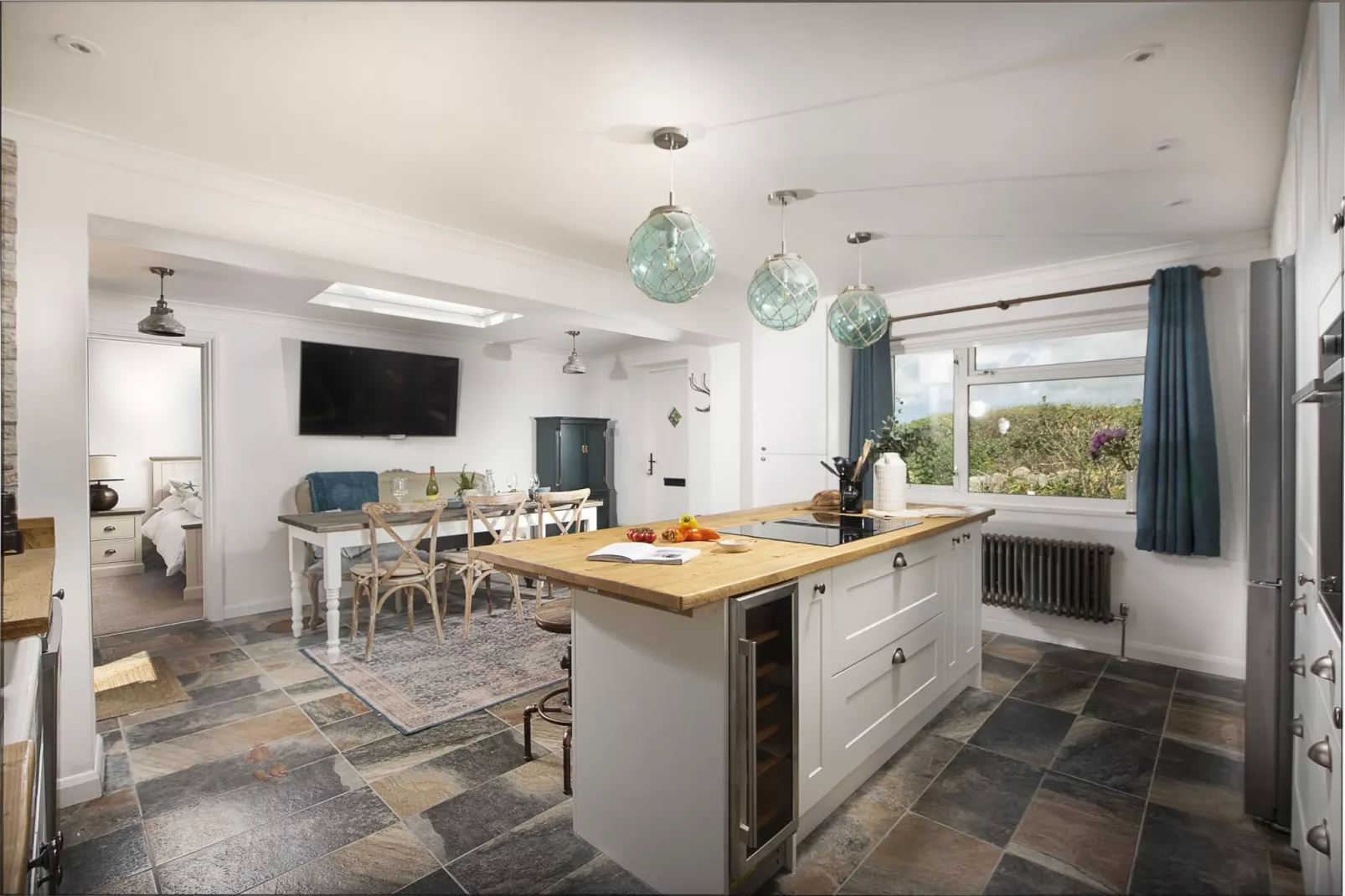Chyvounder-Kitchen