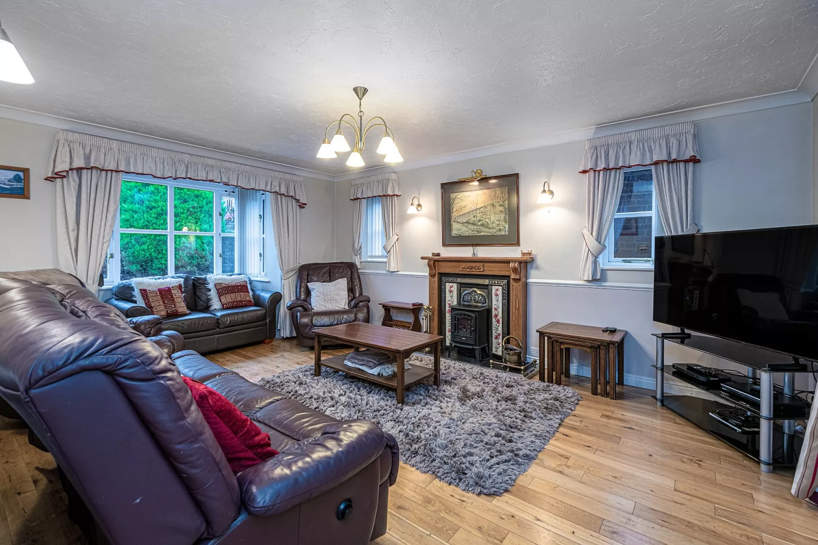 The Beeches-Living room