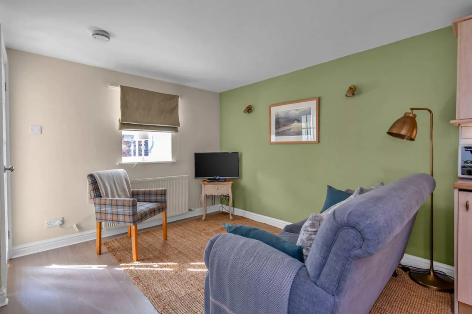 Woodman's Cottage-Living room