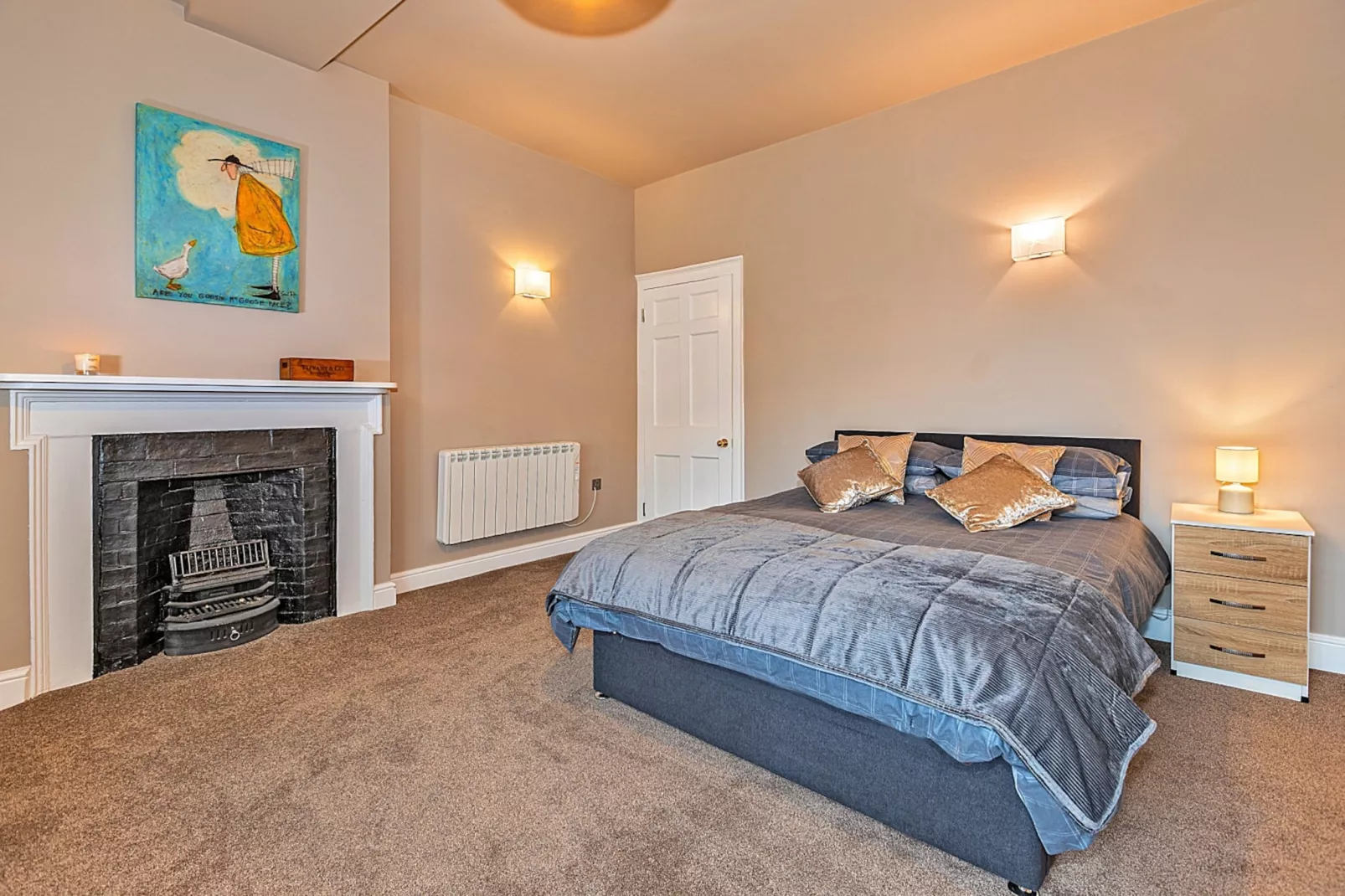Ttich Manor Retreat-Bedroom