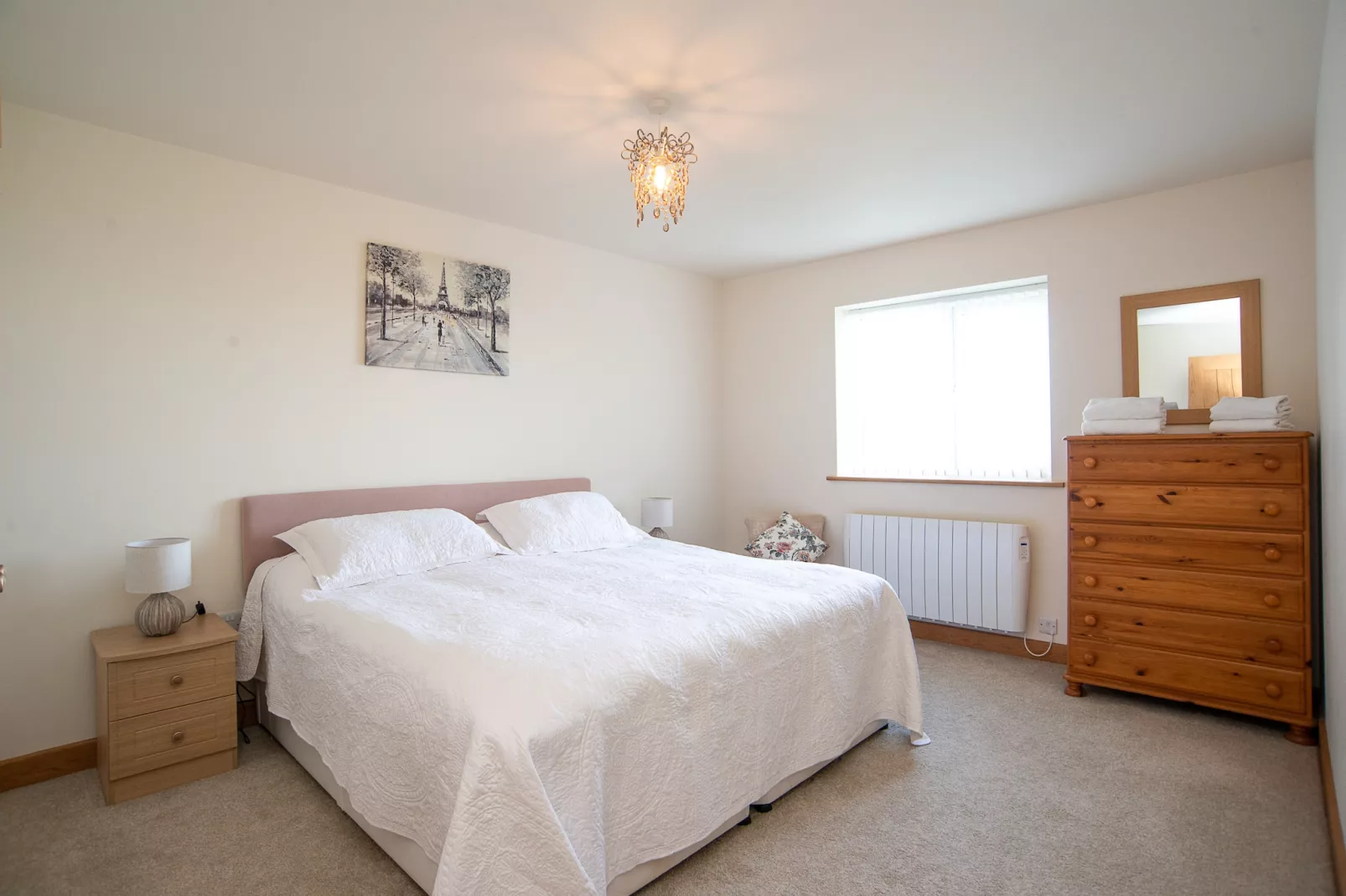 Picton Lodge - Sea Views-Bedroom