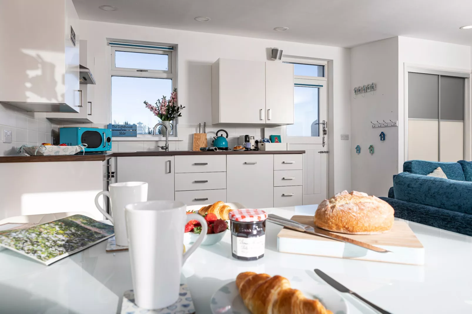 The Lighthouse Hide-Kitchen