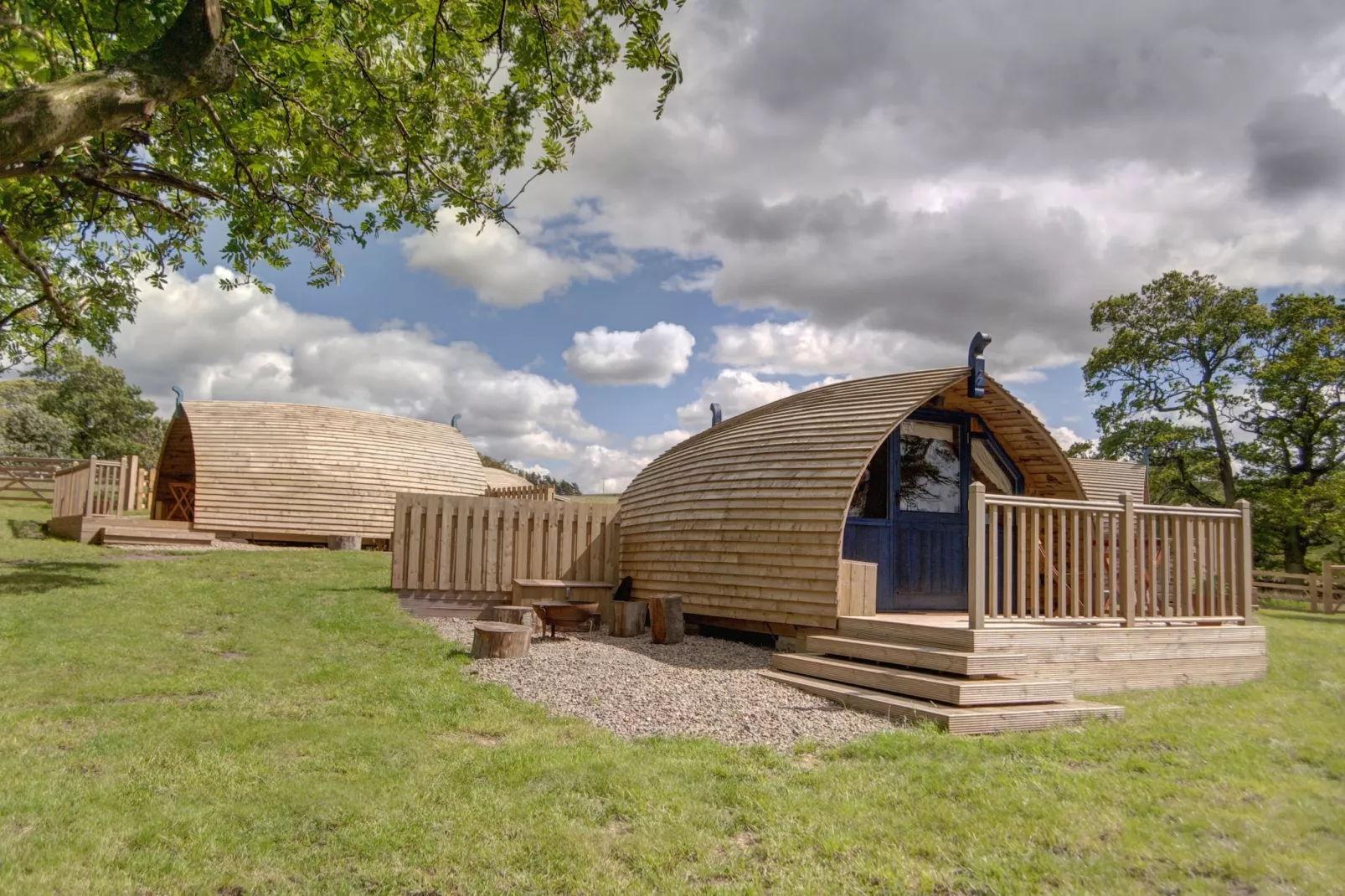 Blackcleugh Glamping-Exterior summer