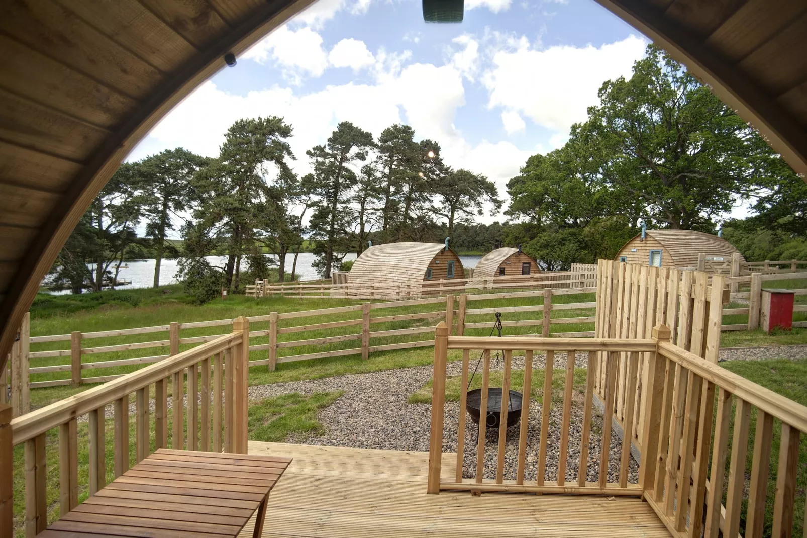 Barebones Glamping-Terrace balcony
