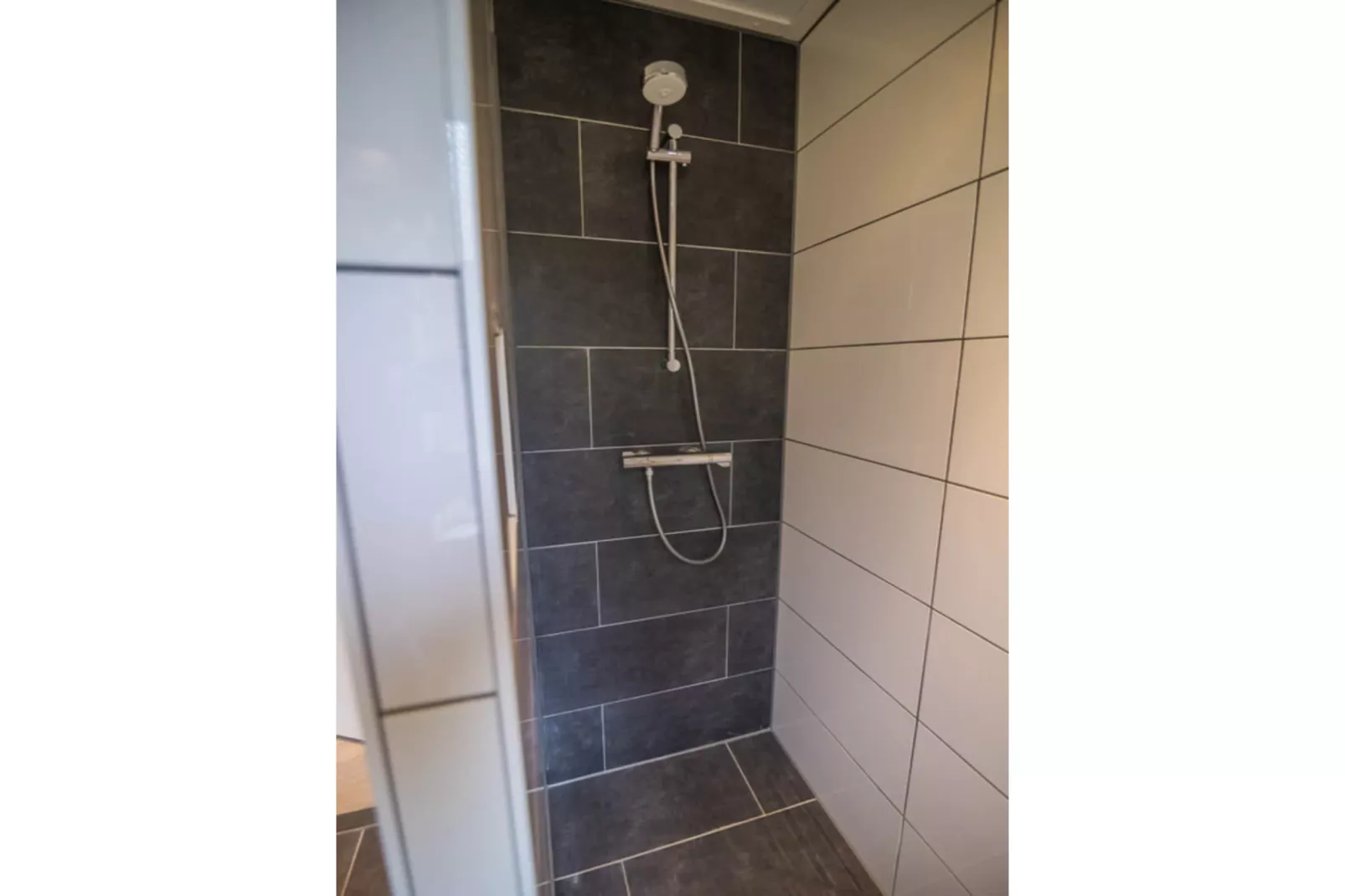 4-persoons stenen bosvilla-Bathroom
