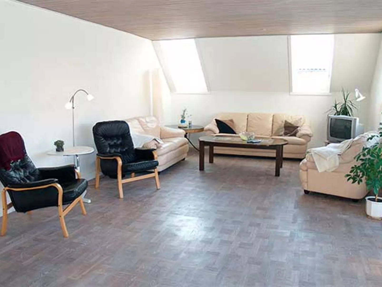 "Begitte" - 200m from the sea-Drinnen