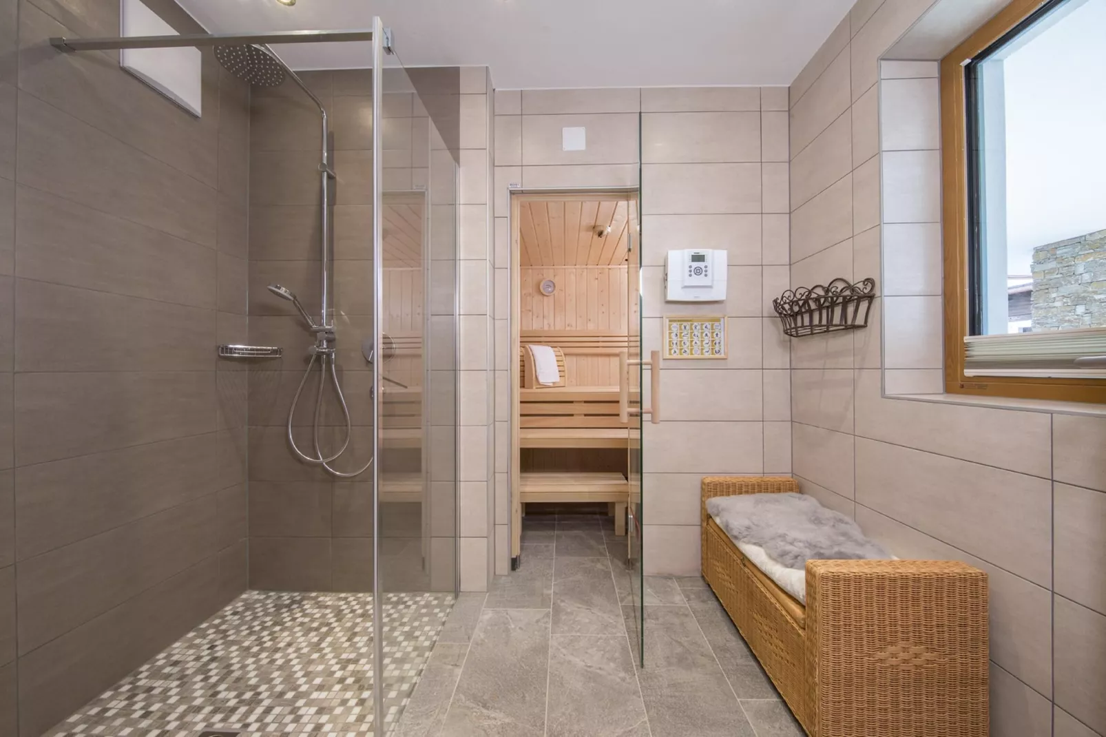 Nationalpark Chalet Rauhkopf-Bathroom