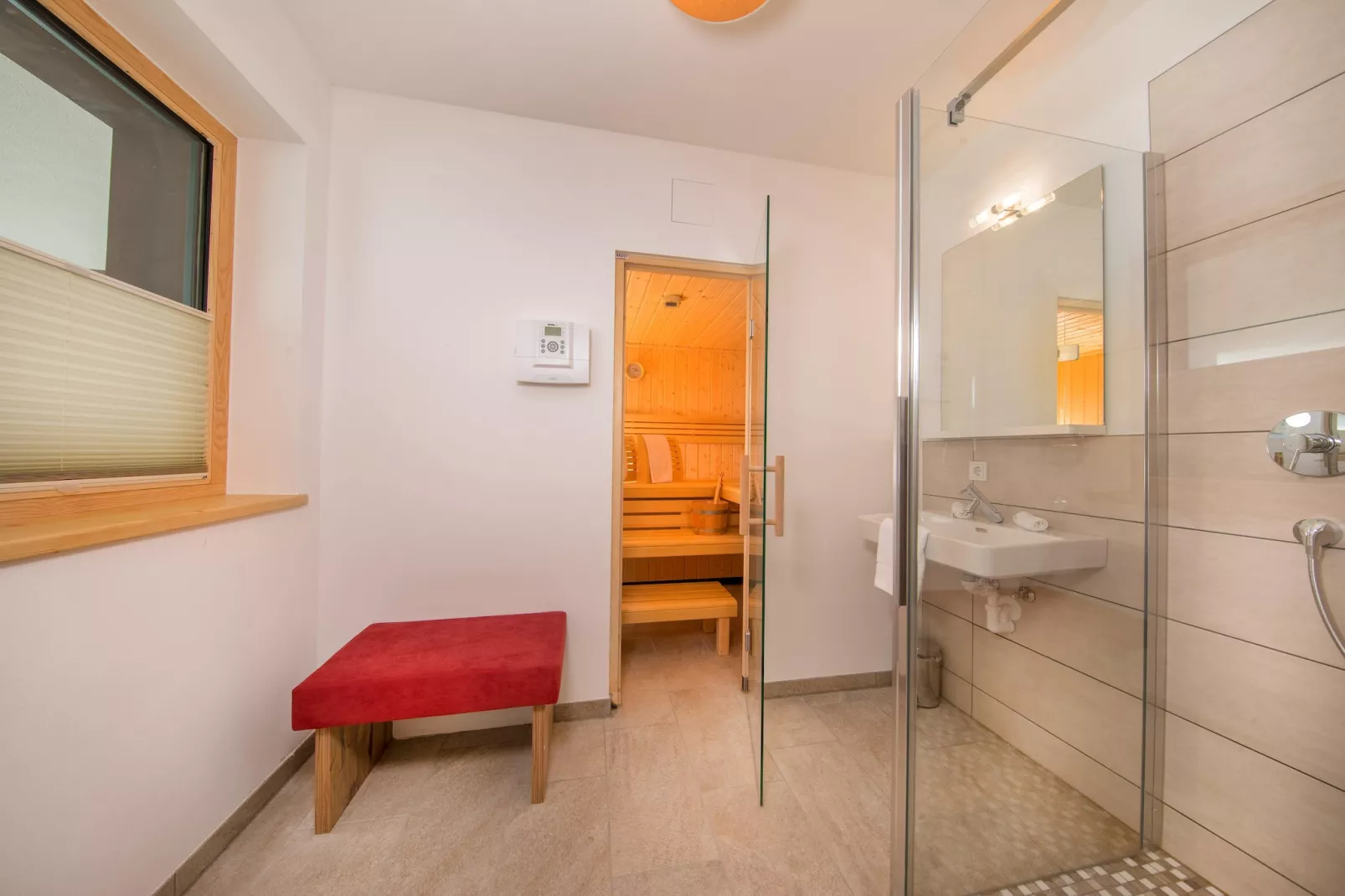 Nationalpark Chalet Quirl-Bathroom