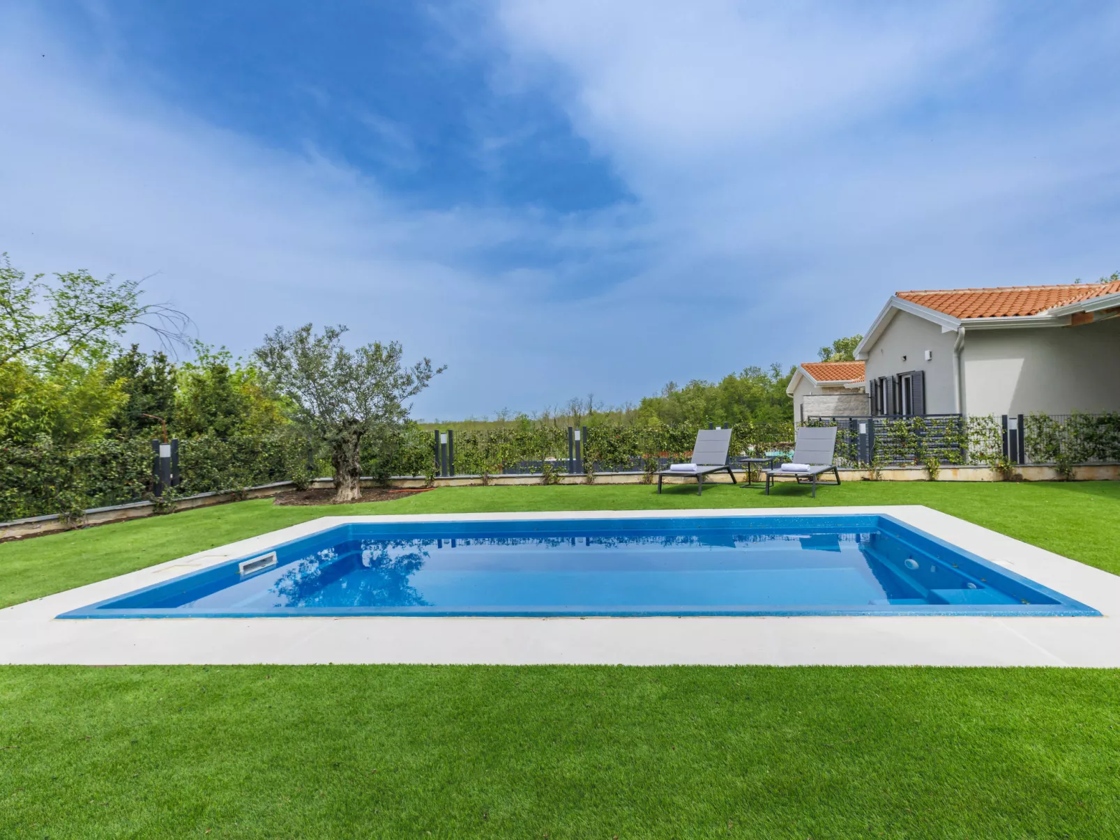 Villa Zoia-Outside