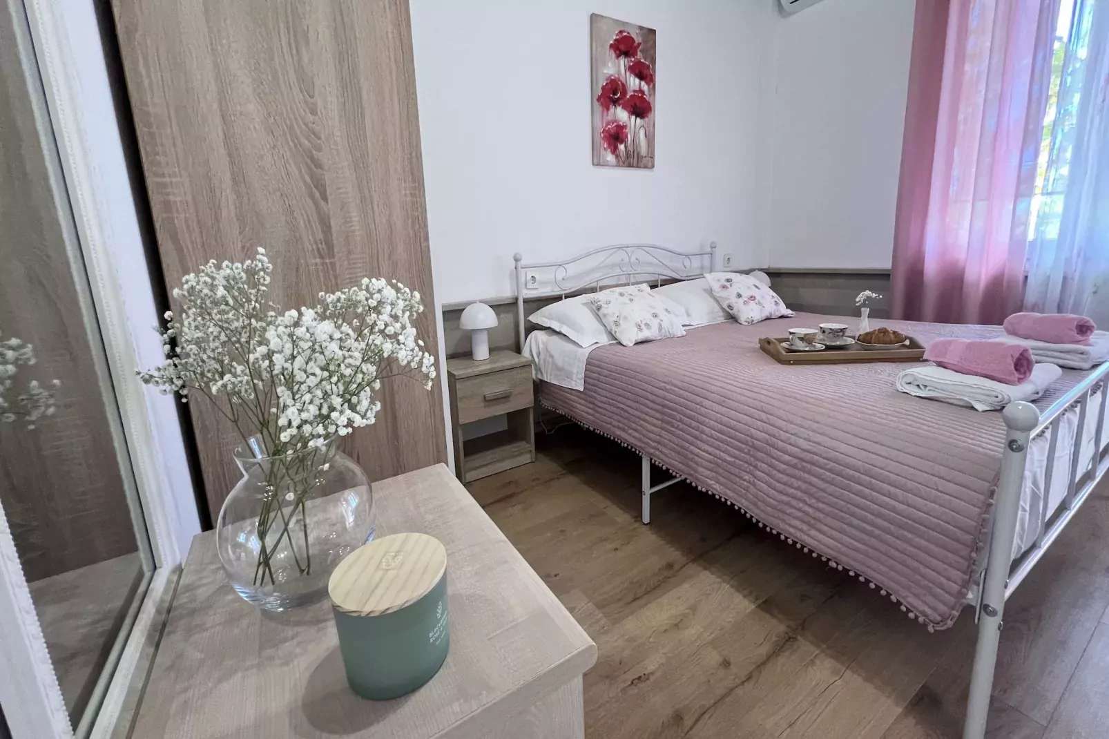 Apartmani Vela Makarska - Two Bedroom Apartment With Balcony-Bedroom