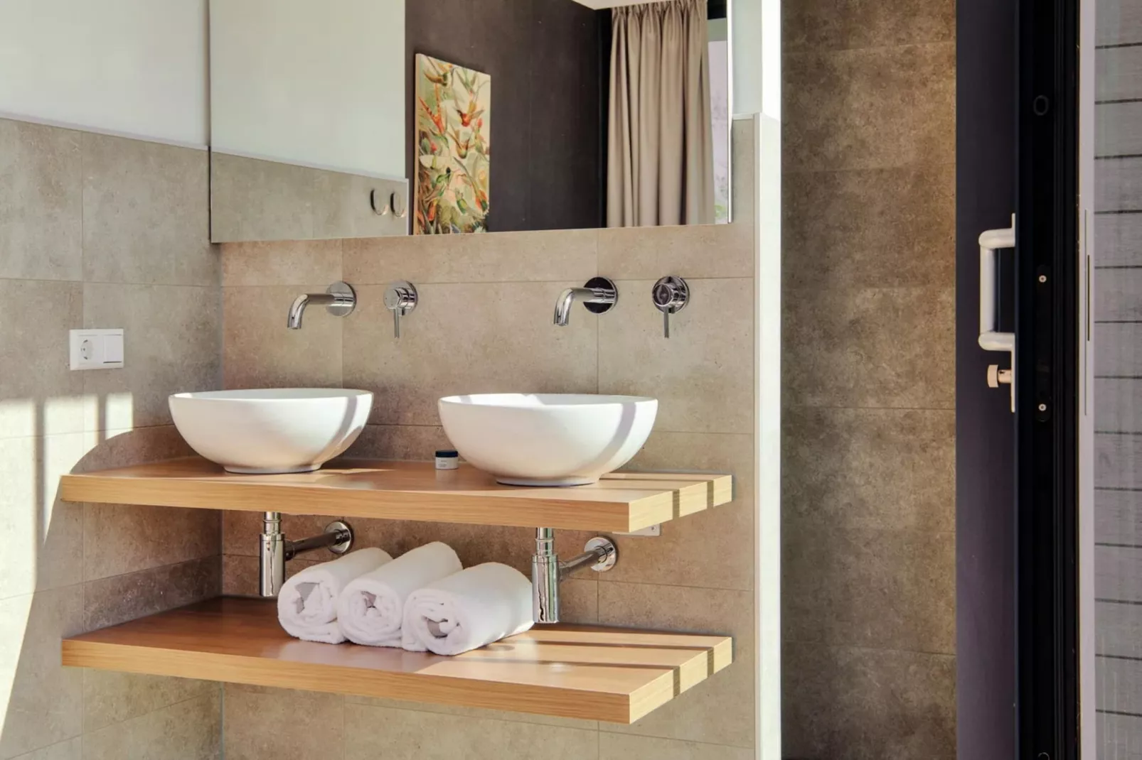 Harbour Village 5-Bathroom