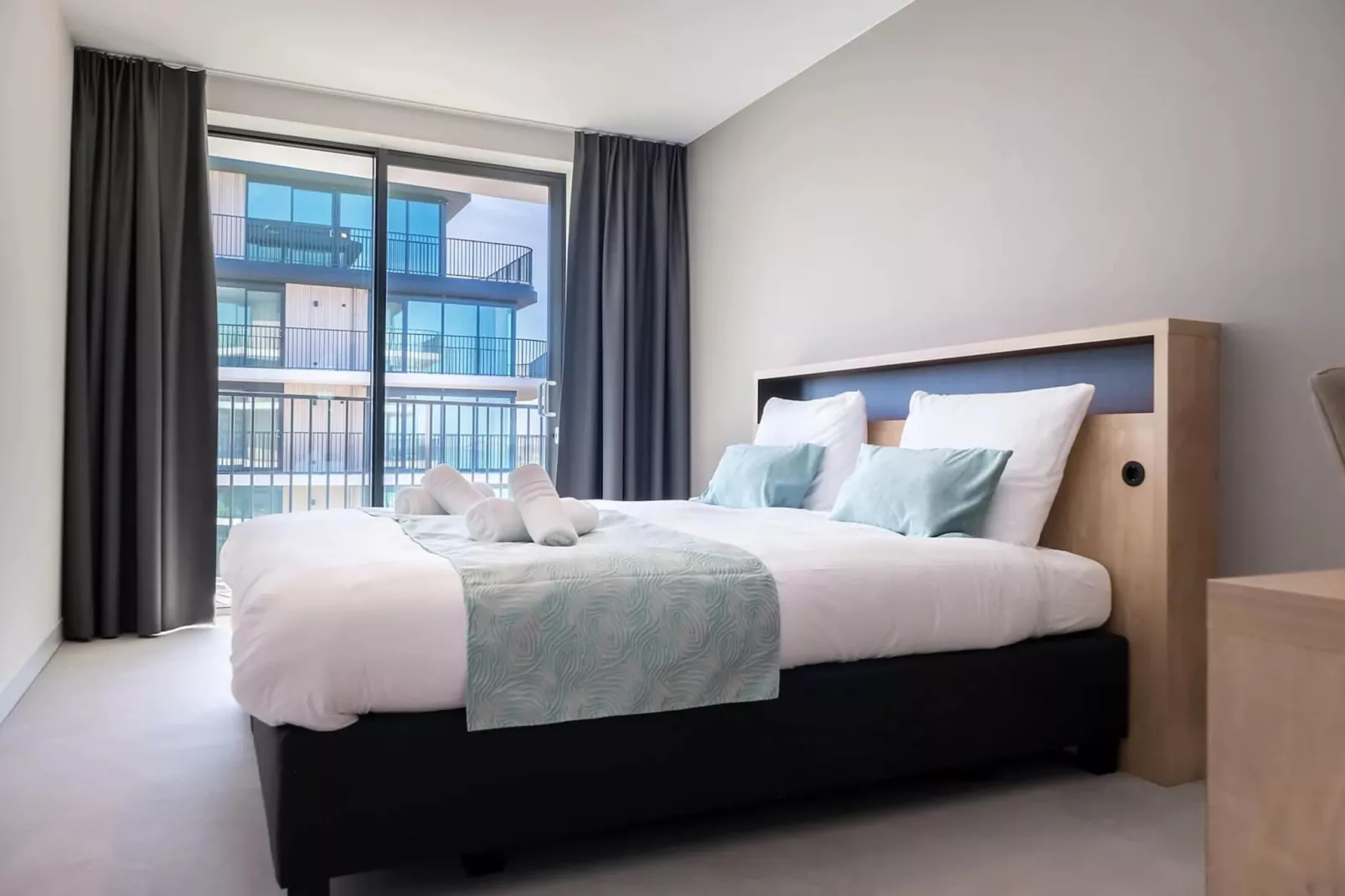 Breskens Apartments & Penthouses 5-Exterior summer