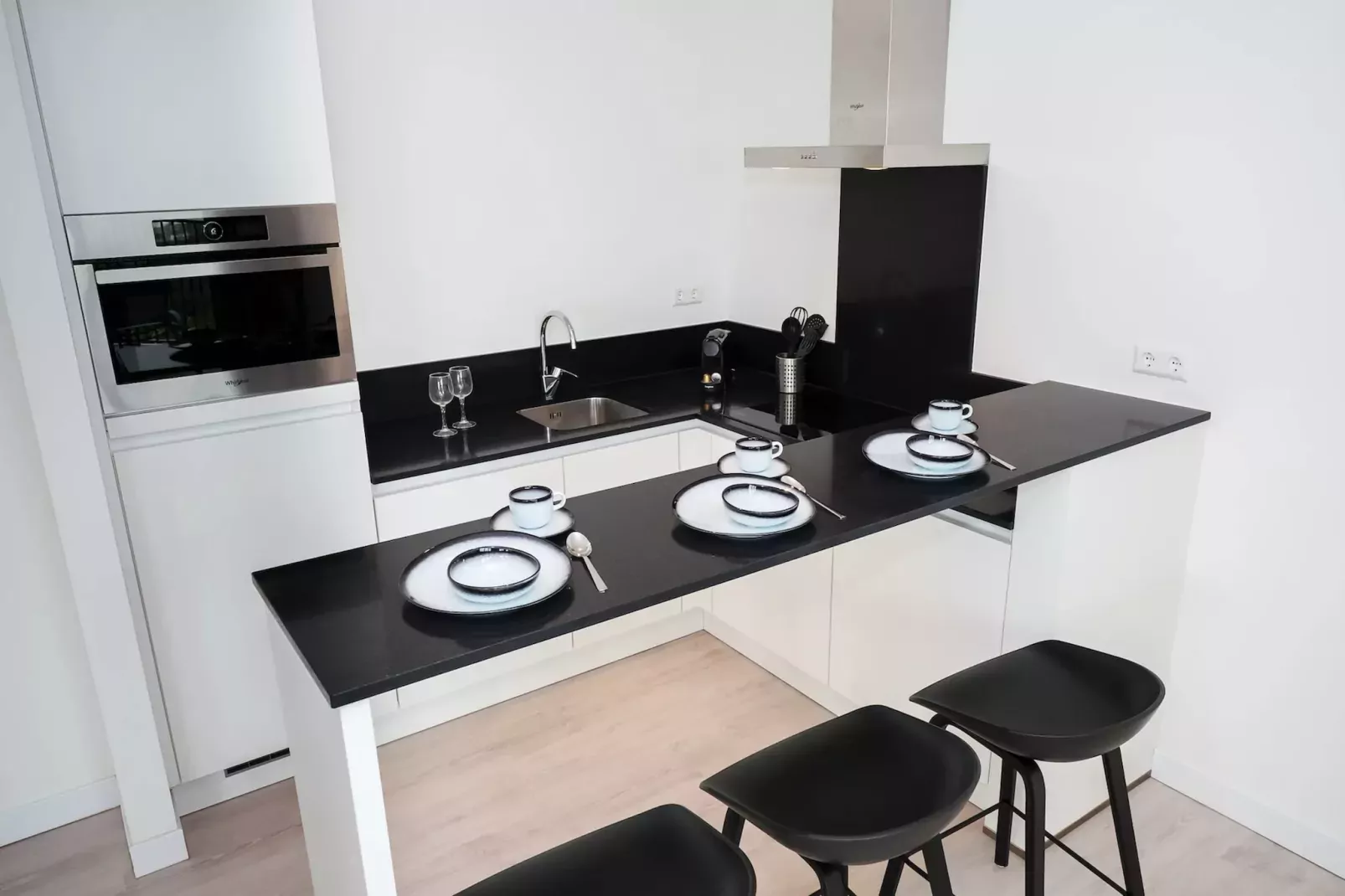 Breskens Apartments & Penthouses 8-Außenbereich Sommer