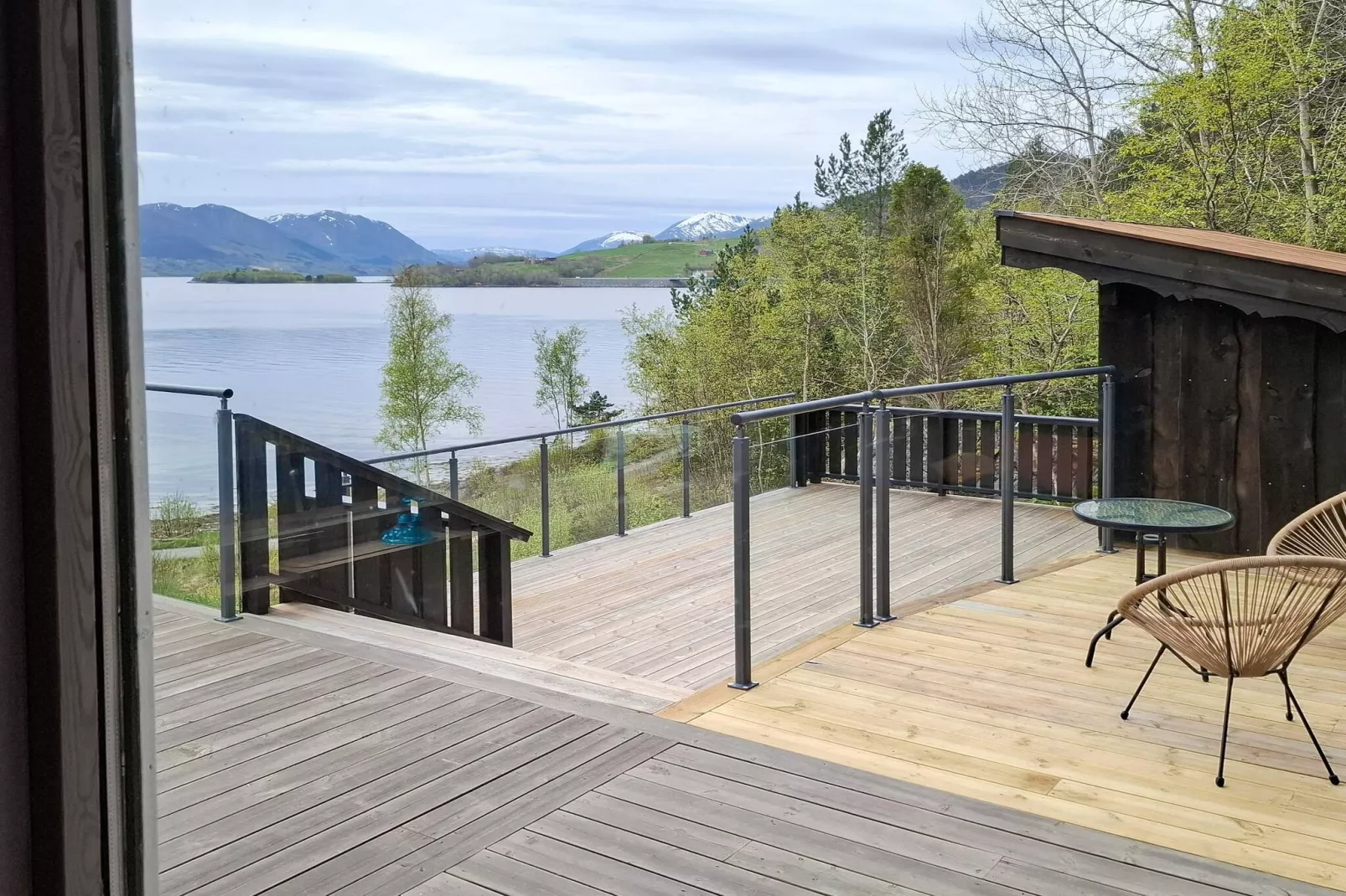 FJORDGLØTT-Water view