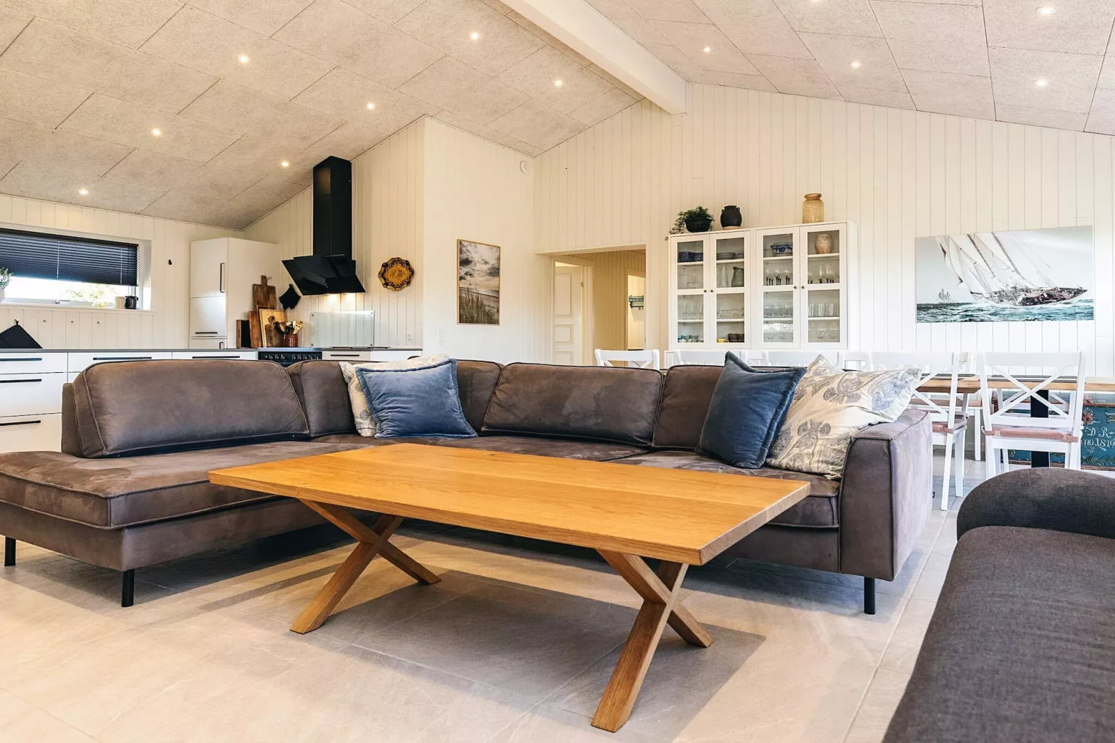 12 person holiday home in Ålbæk-By Traum-Indoor