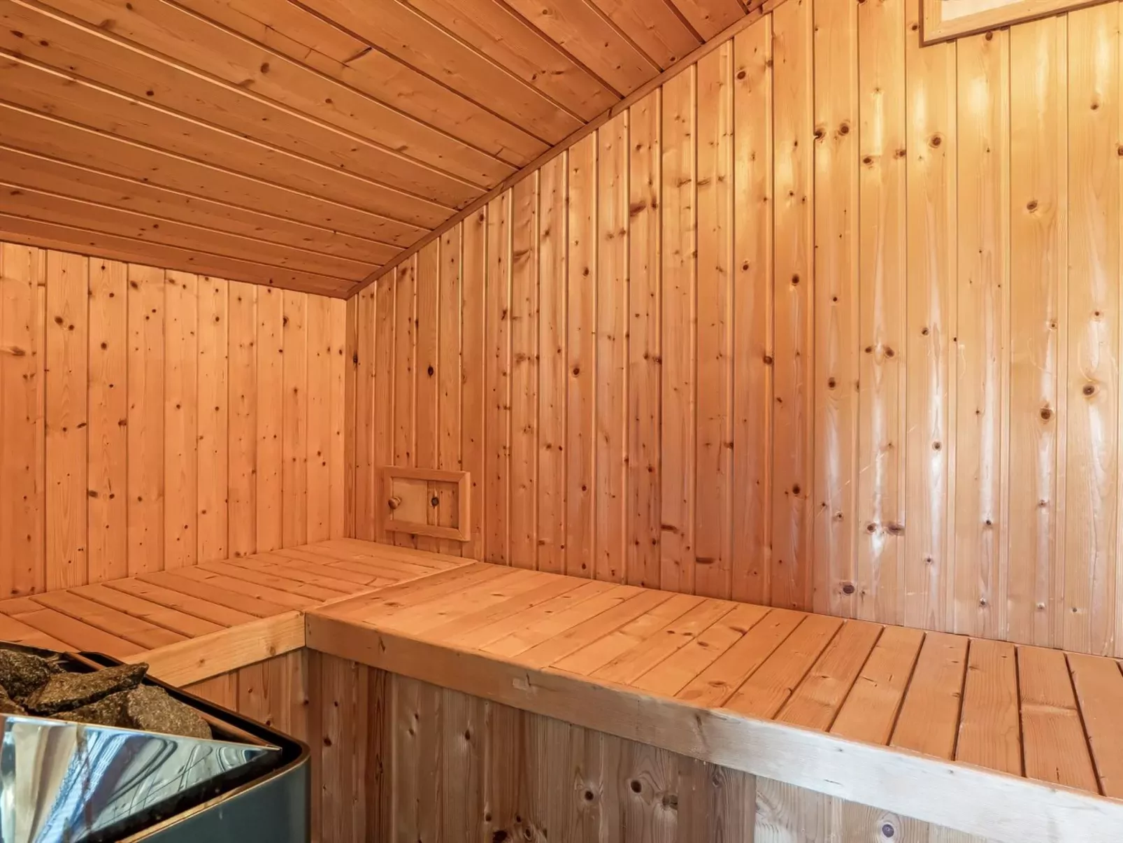 "Marrit" - 600m from the sea-Inside