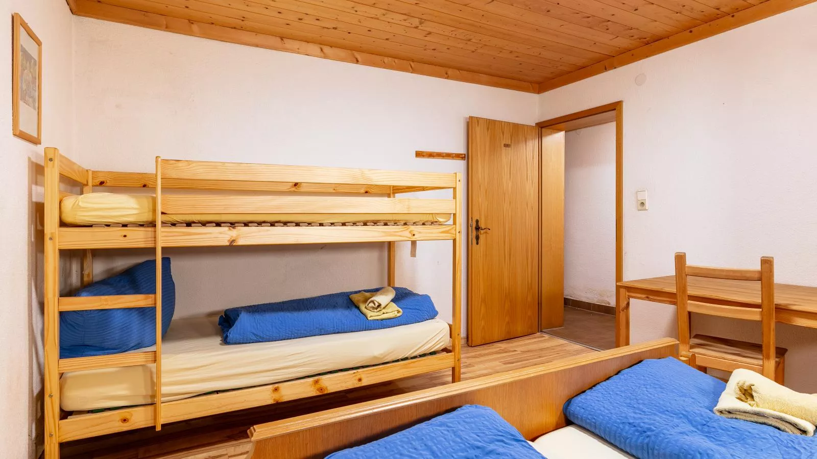 Haus Joachim-Bedroom