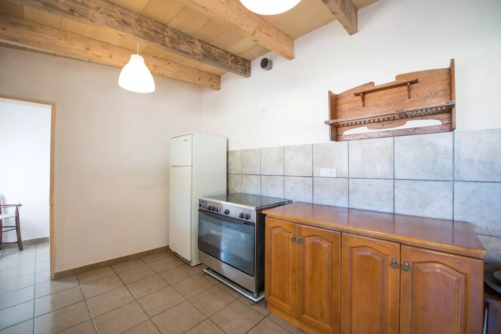 Es Mitja Davall-Kitchen