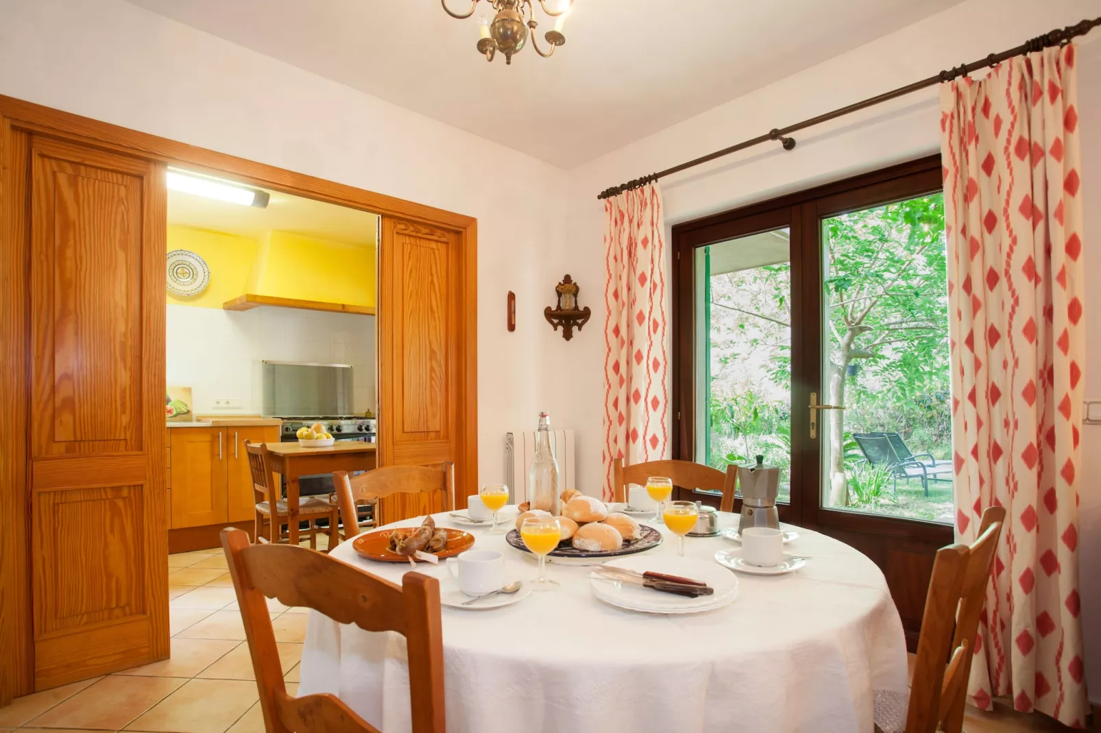 Eremus-Dining room