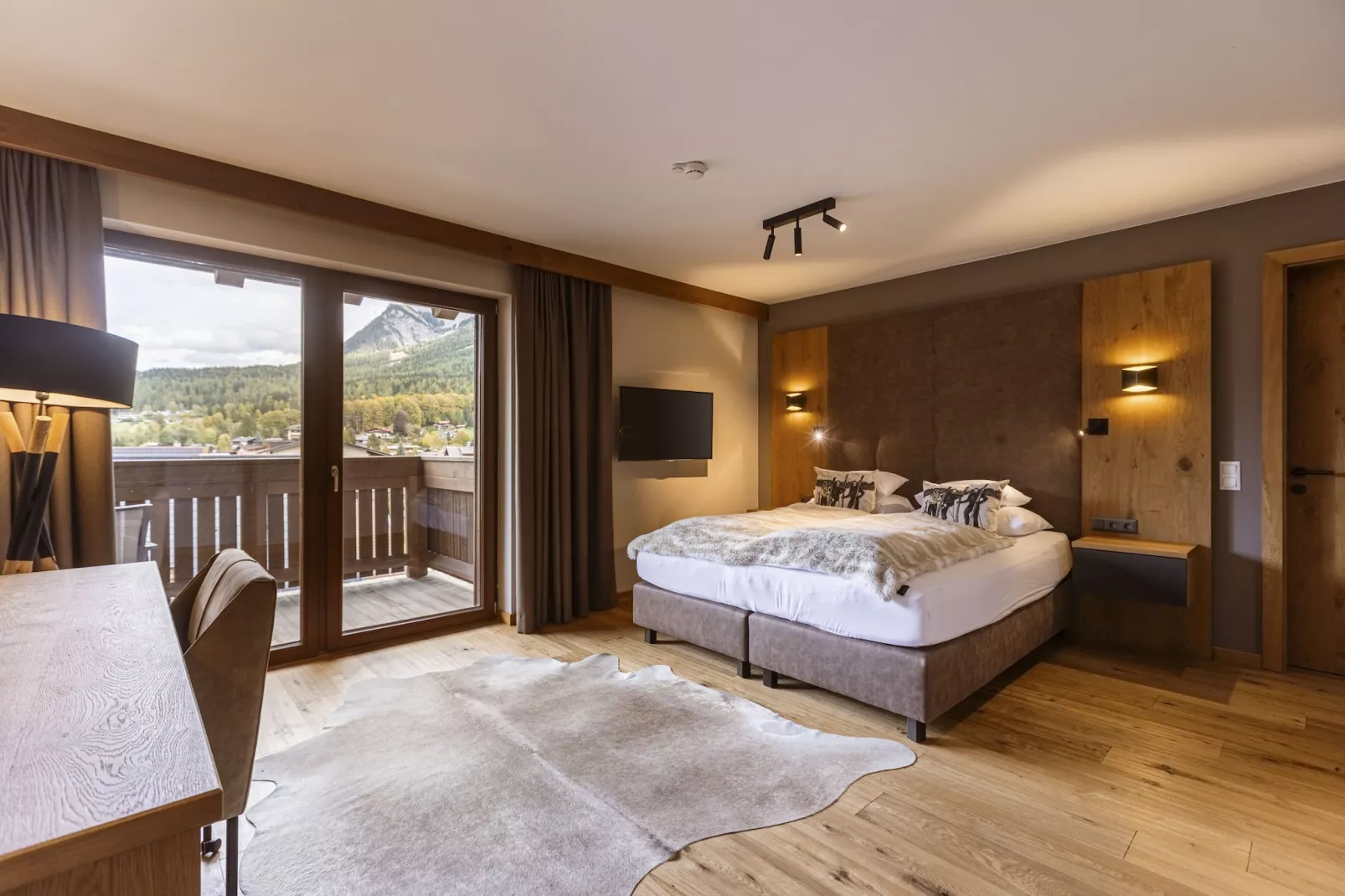 Bergresort Zugspitze Ehrwald 07-Schlafzimmer