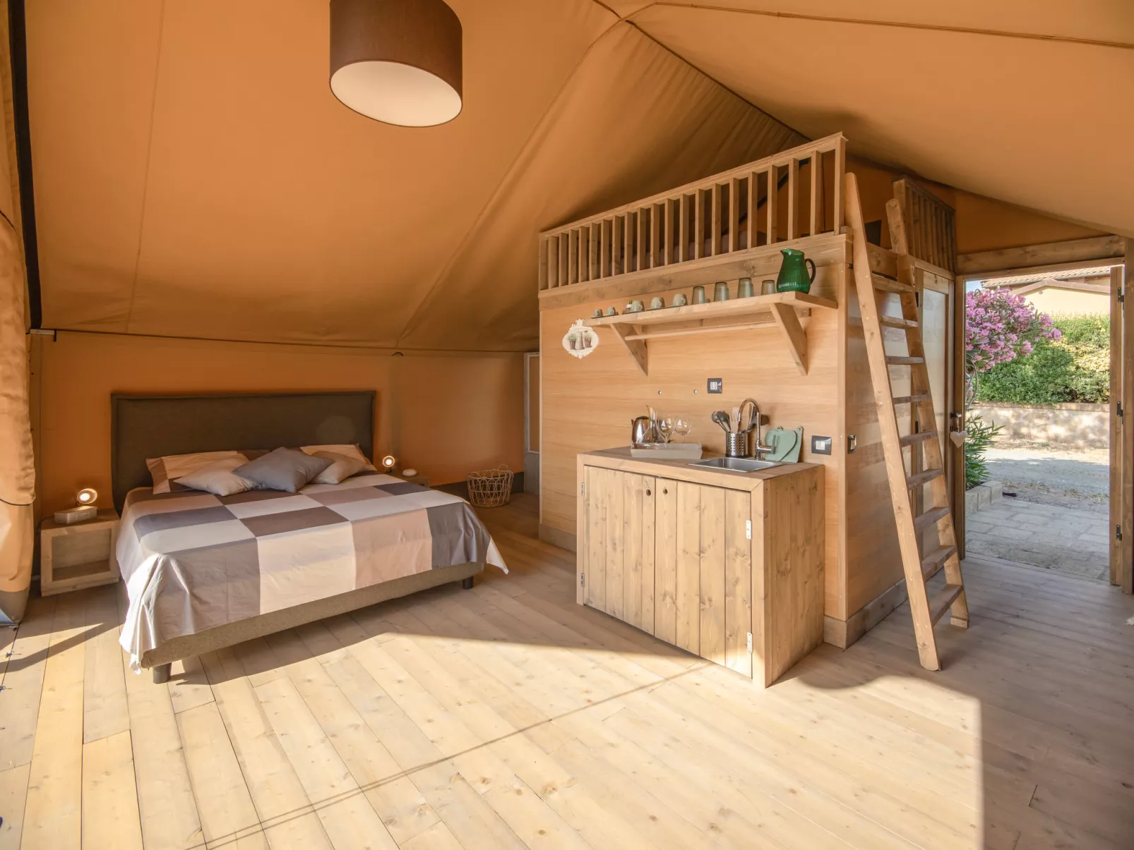 Glampingtent Minerva-Inside