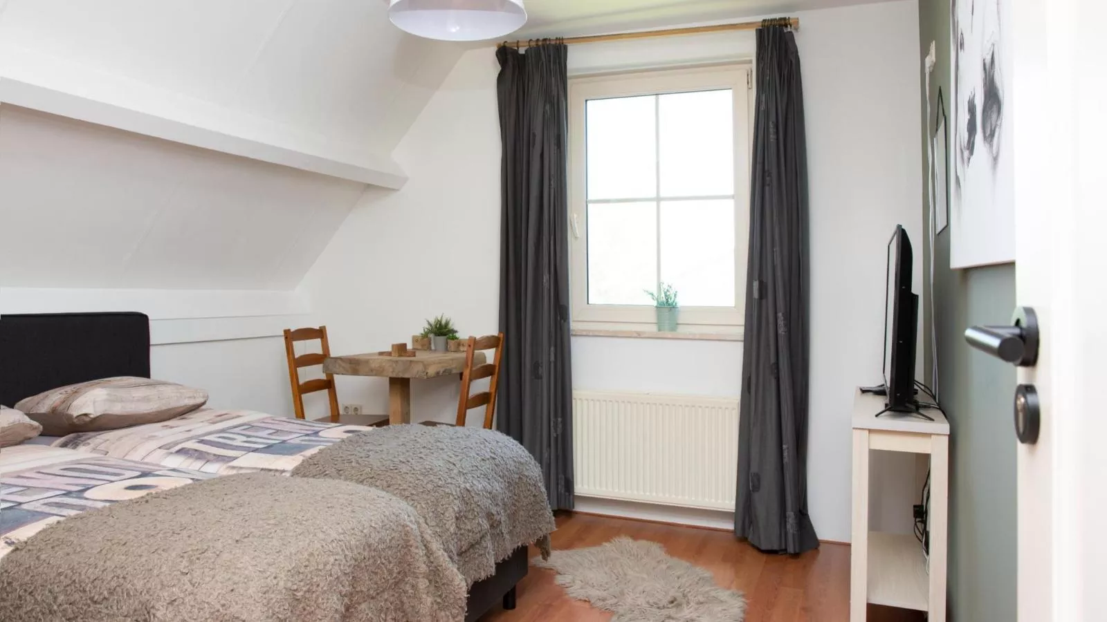 De Genderense Hoeve-Chambre
