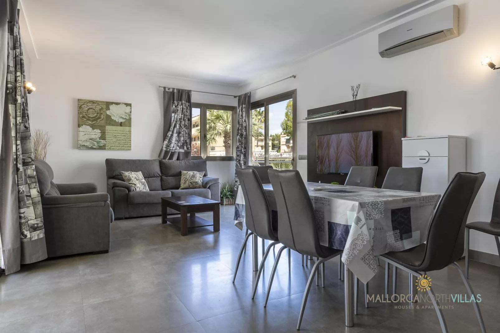 Villa Albufera en Playa Muro: a unos pasos del Mar-Wohnzimmer