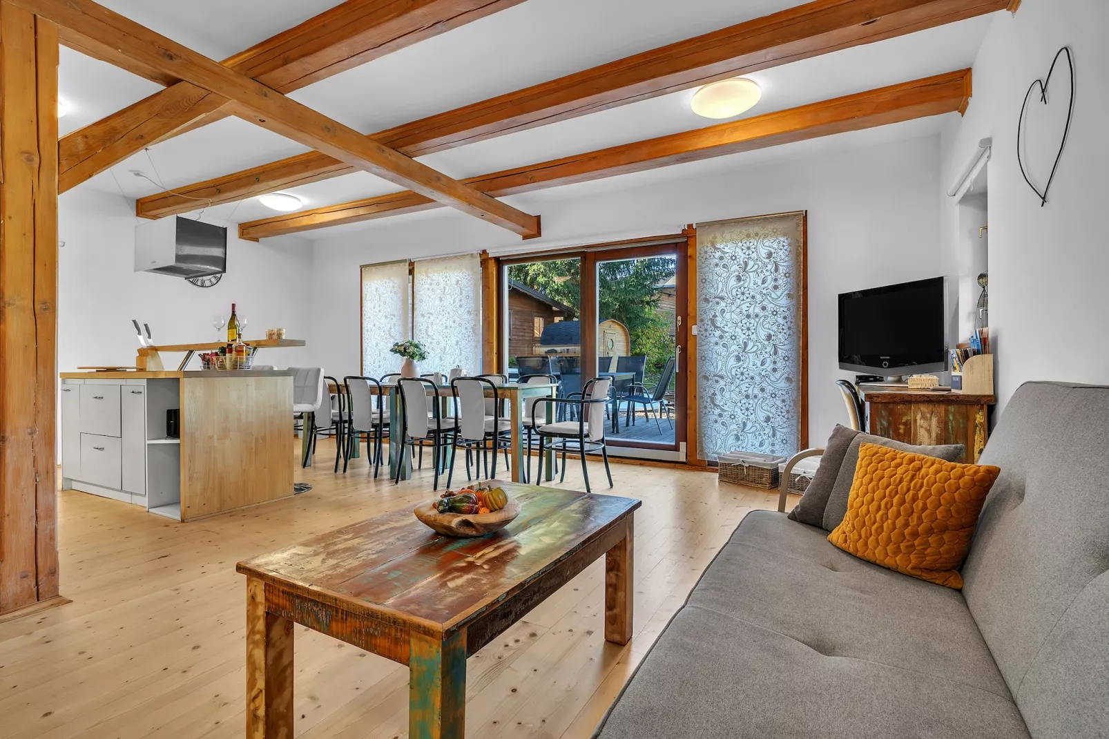 Dolni Branna KDK11210-Living room