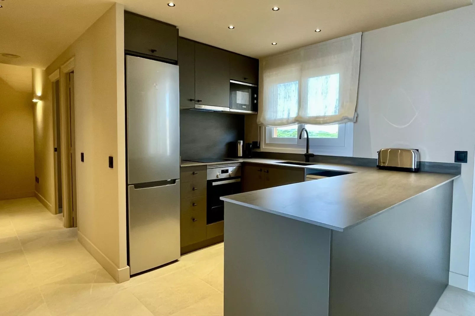GOLF MAR II F 2-4-Kitchen