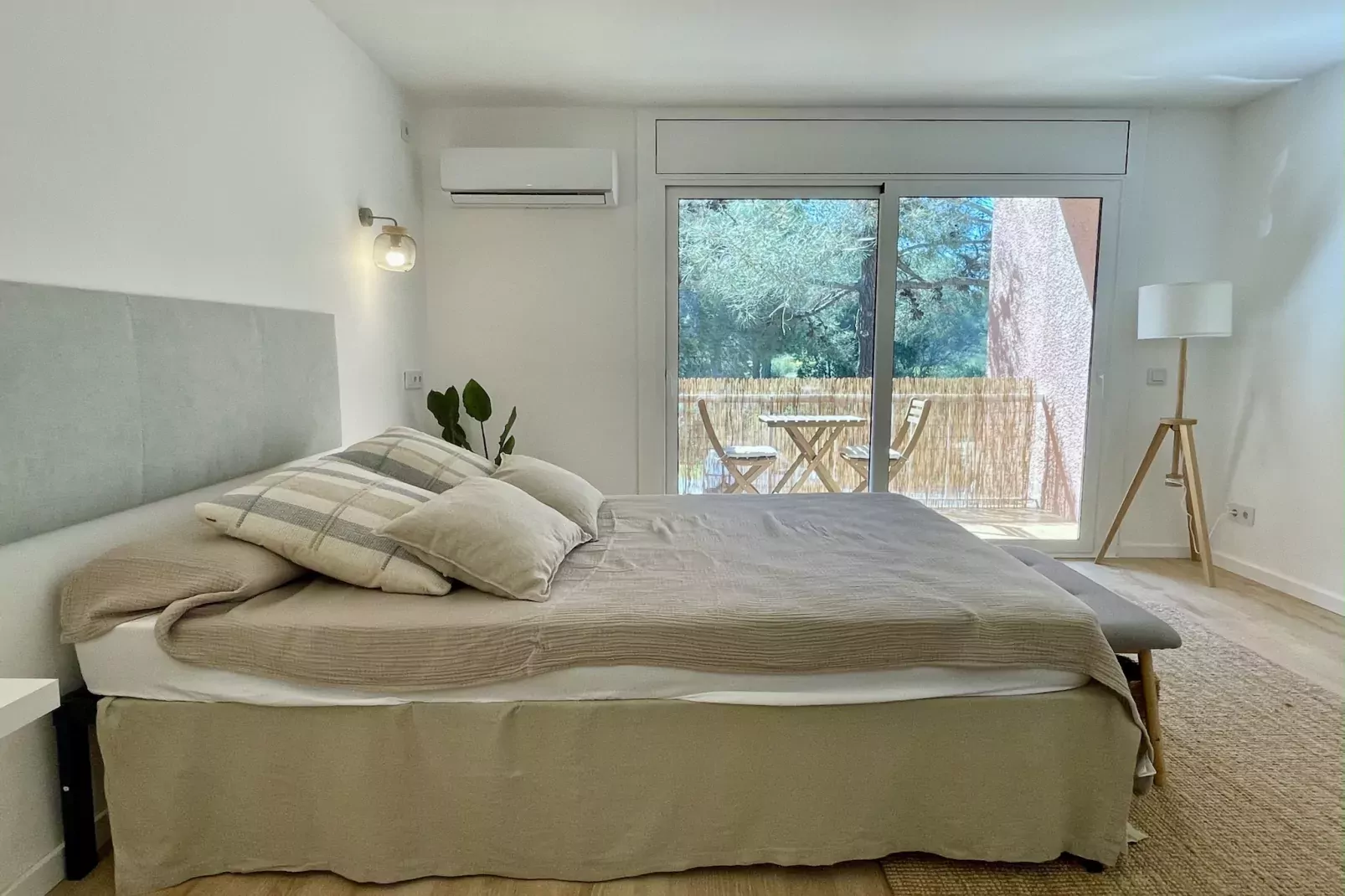 ESTUDI SWING-Bedroom