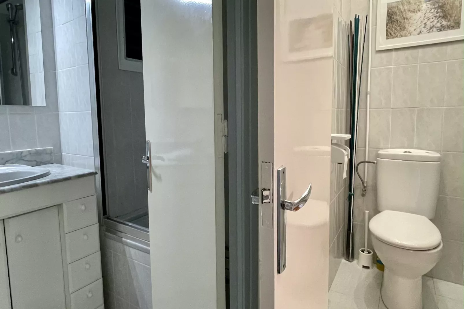 ROCAMAURA I B 3-2-Bathroom