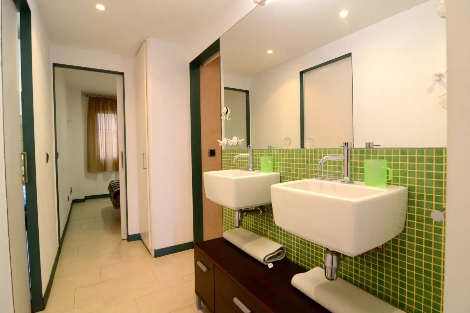 ROCAMAURA I B 4-4-Bathroom