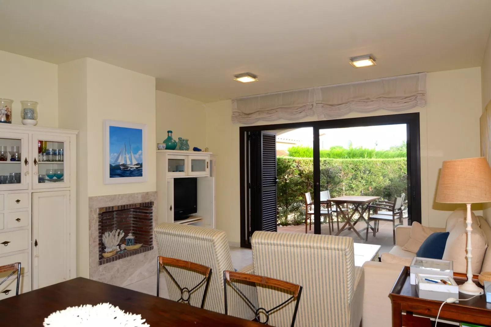 LA PLATERA 365-Living room