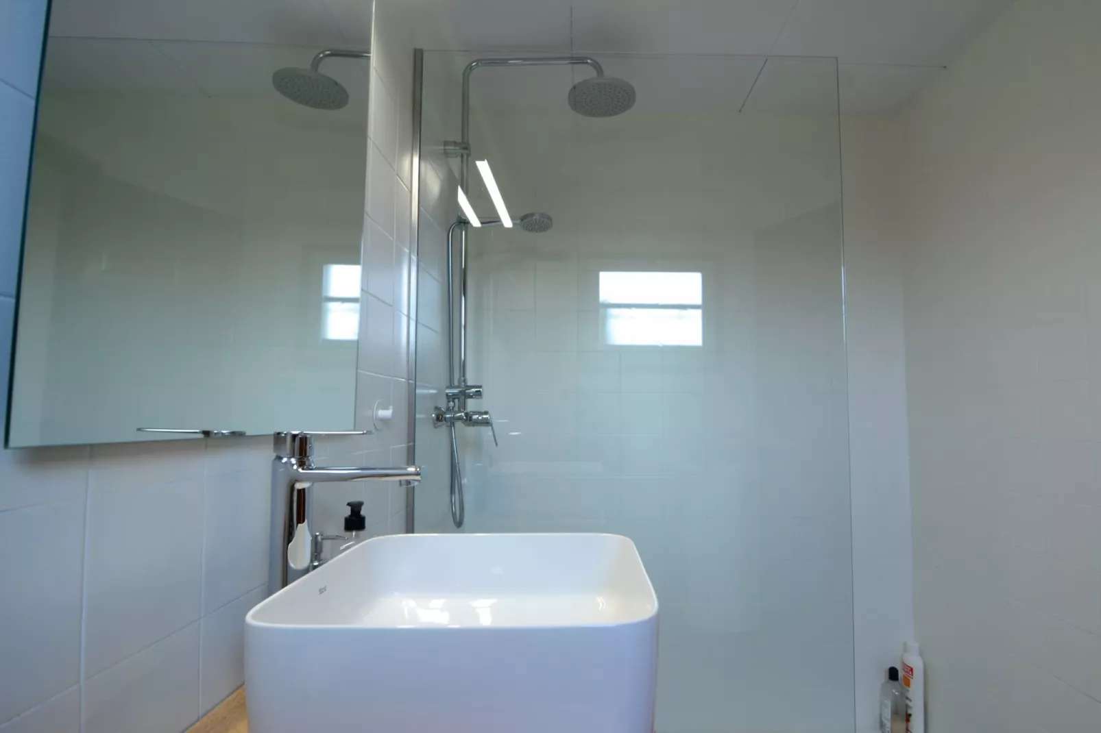LES PALMERES  8-Bathroom